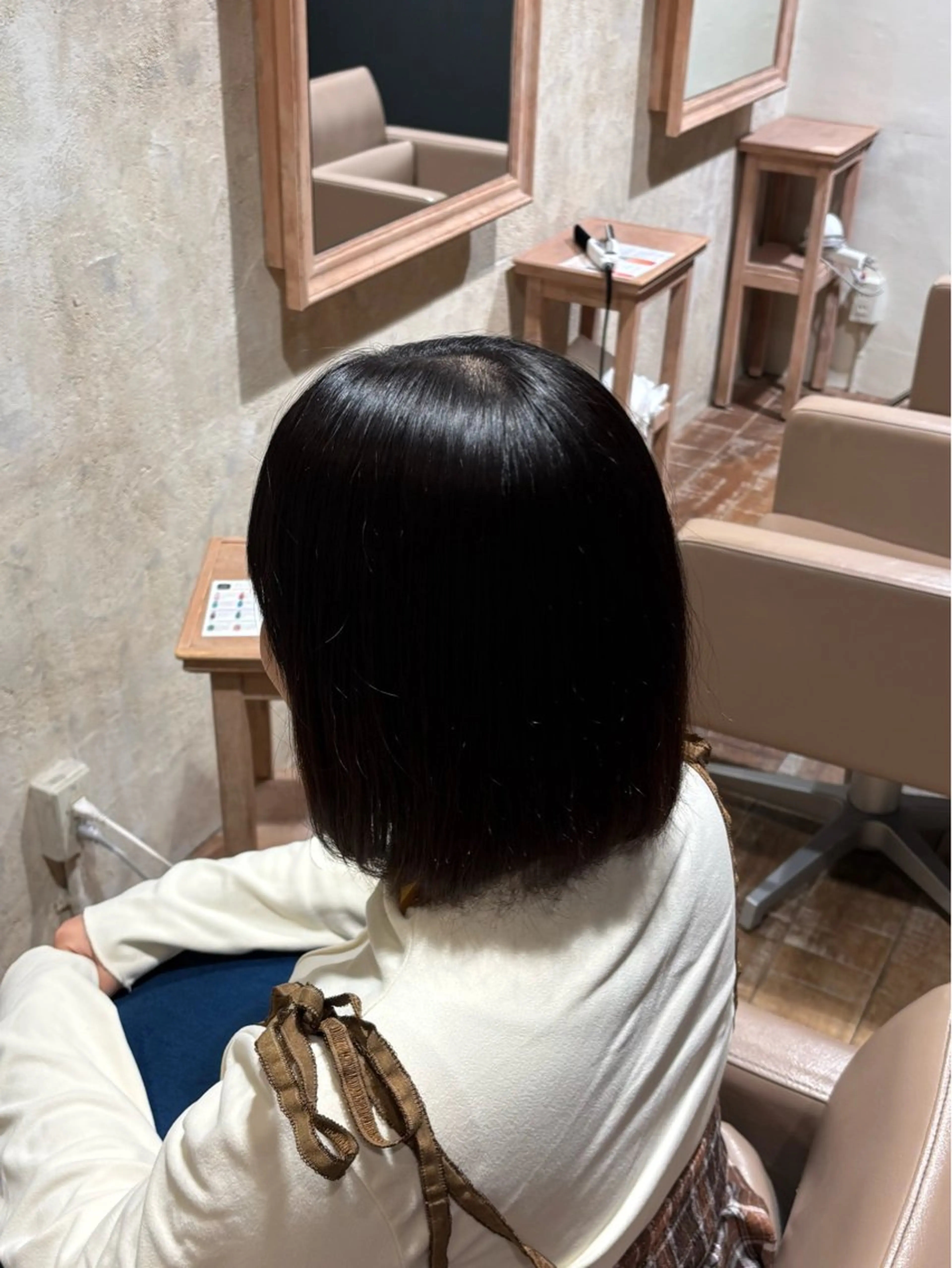 ミディアム 縮毛矯正 hinano/ 梅田 カットモデルのヘアスタイル