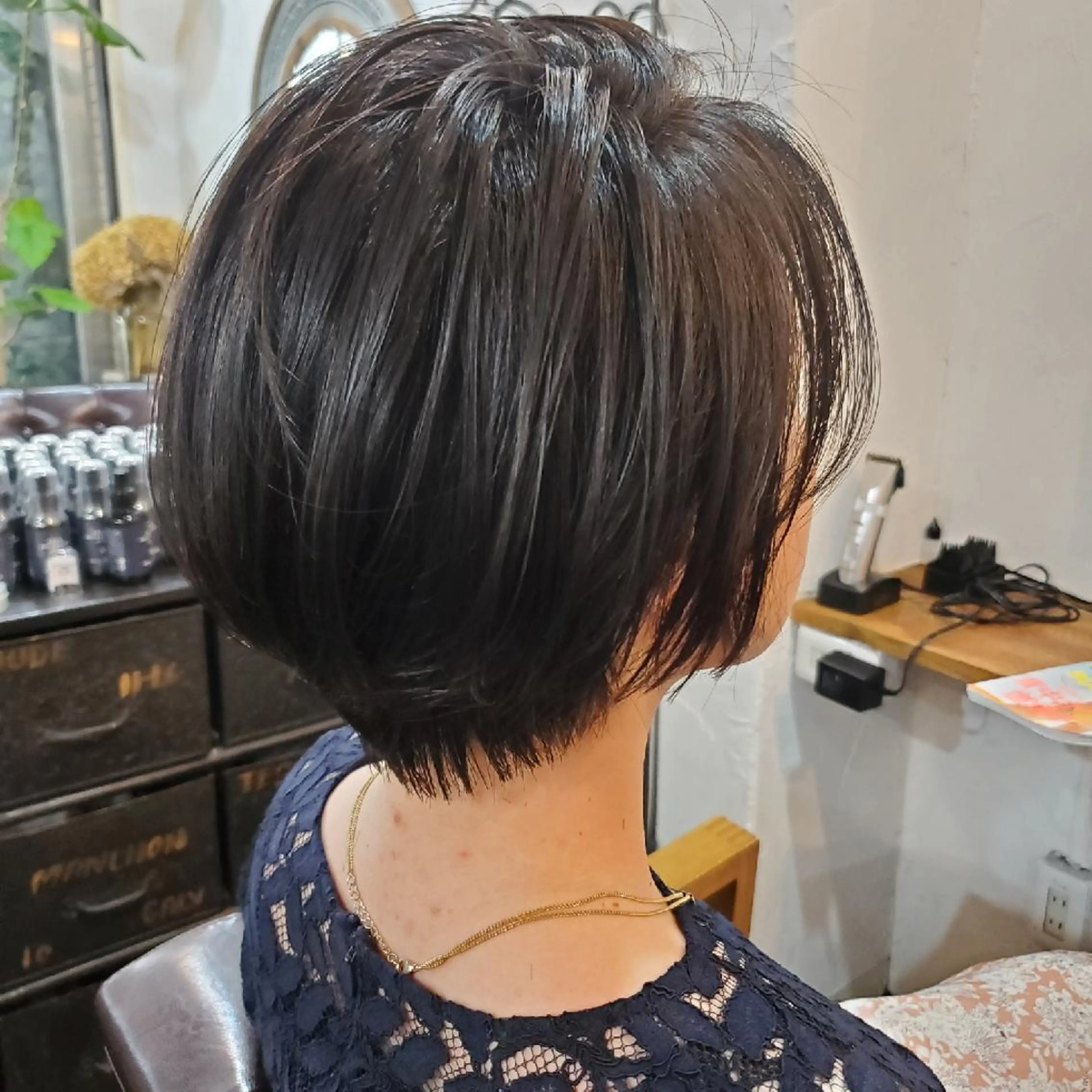 ショート カラー カット ヘアカラー トリートメント 韓国ヘア レイヤー くびれヘアMATSUのヘアスタイル