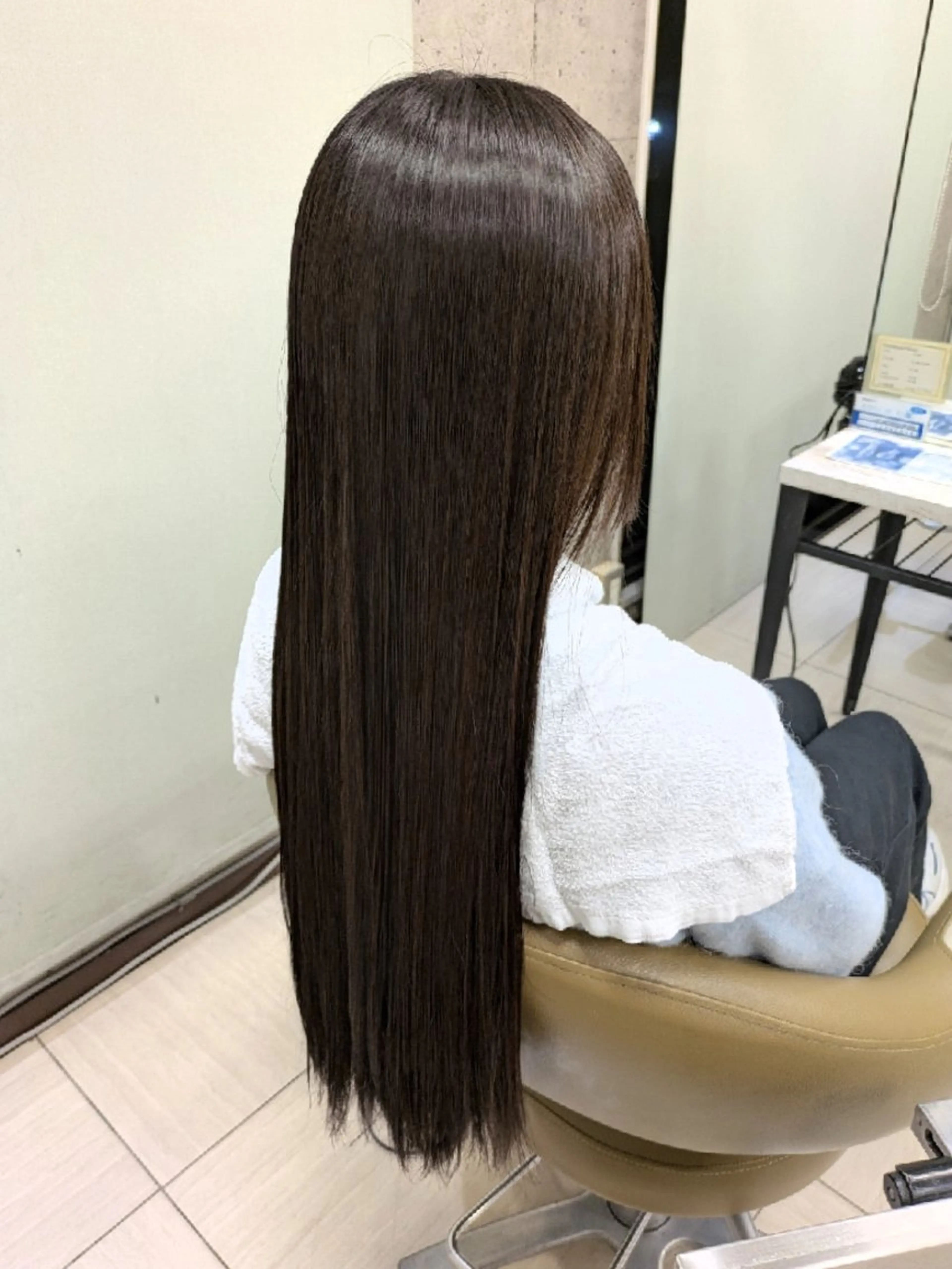 ロング 小林 凜のヘアスタイル