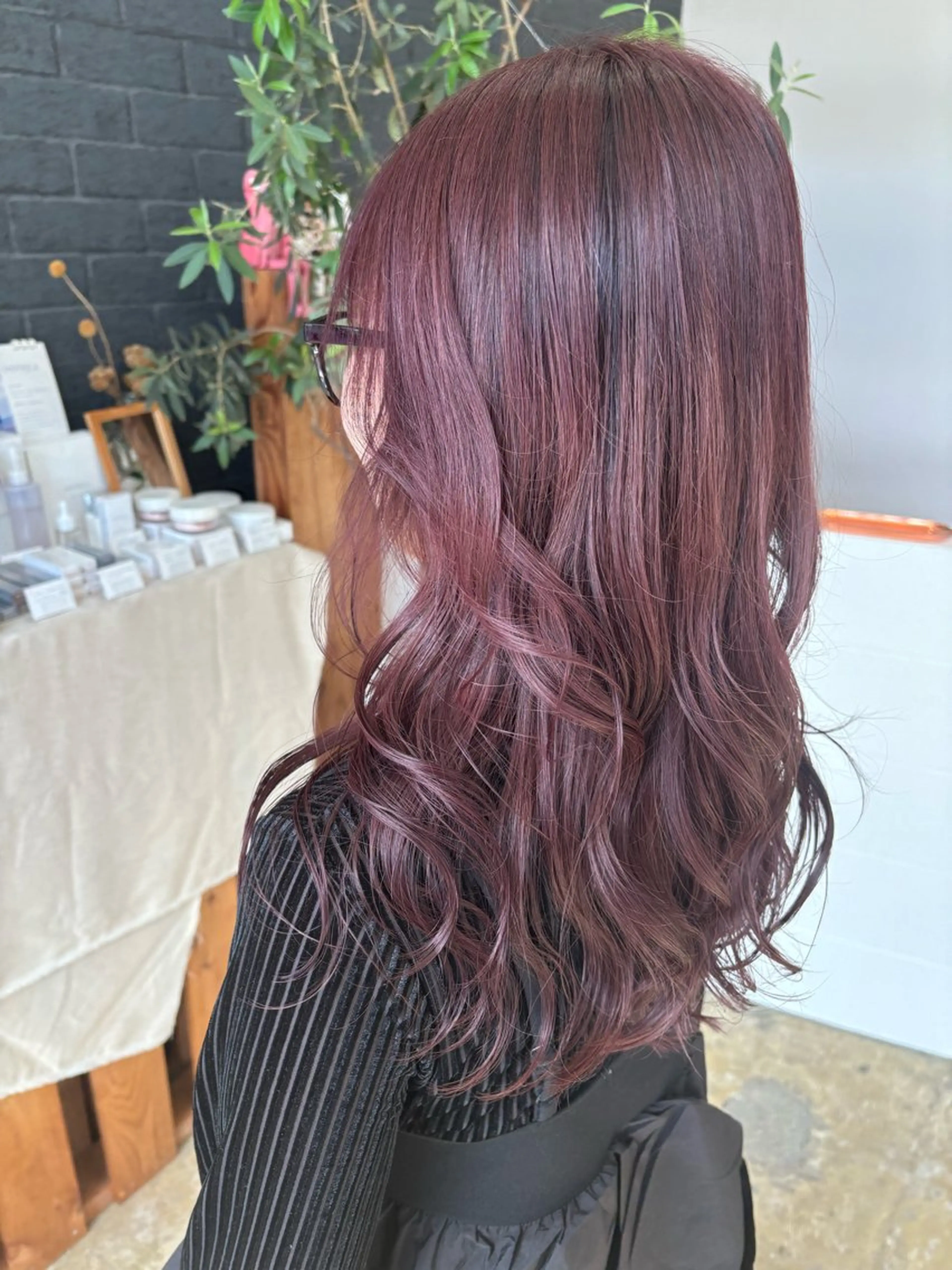 ロング カラー パーマ ヤマグチ ユキナのヘアスタイル