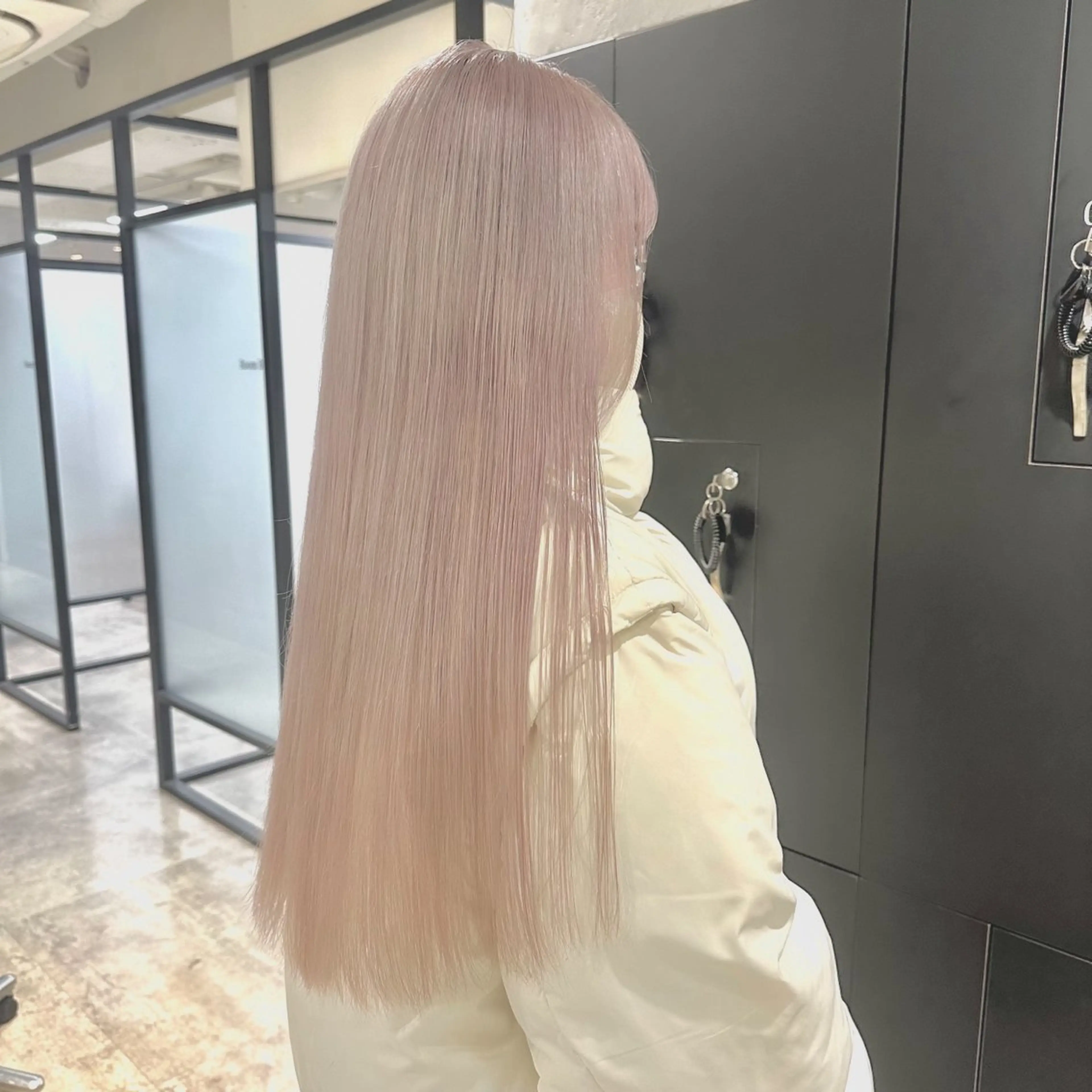 カラー ヘアカラー ハイトーン･髪質改善 MIOKAのヘアスタイル