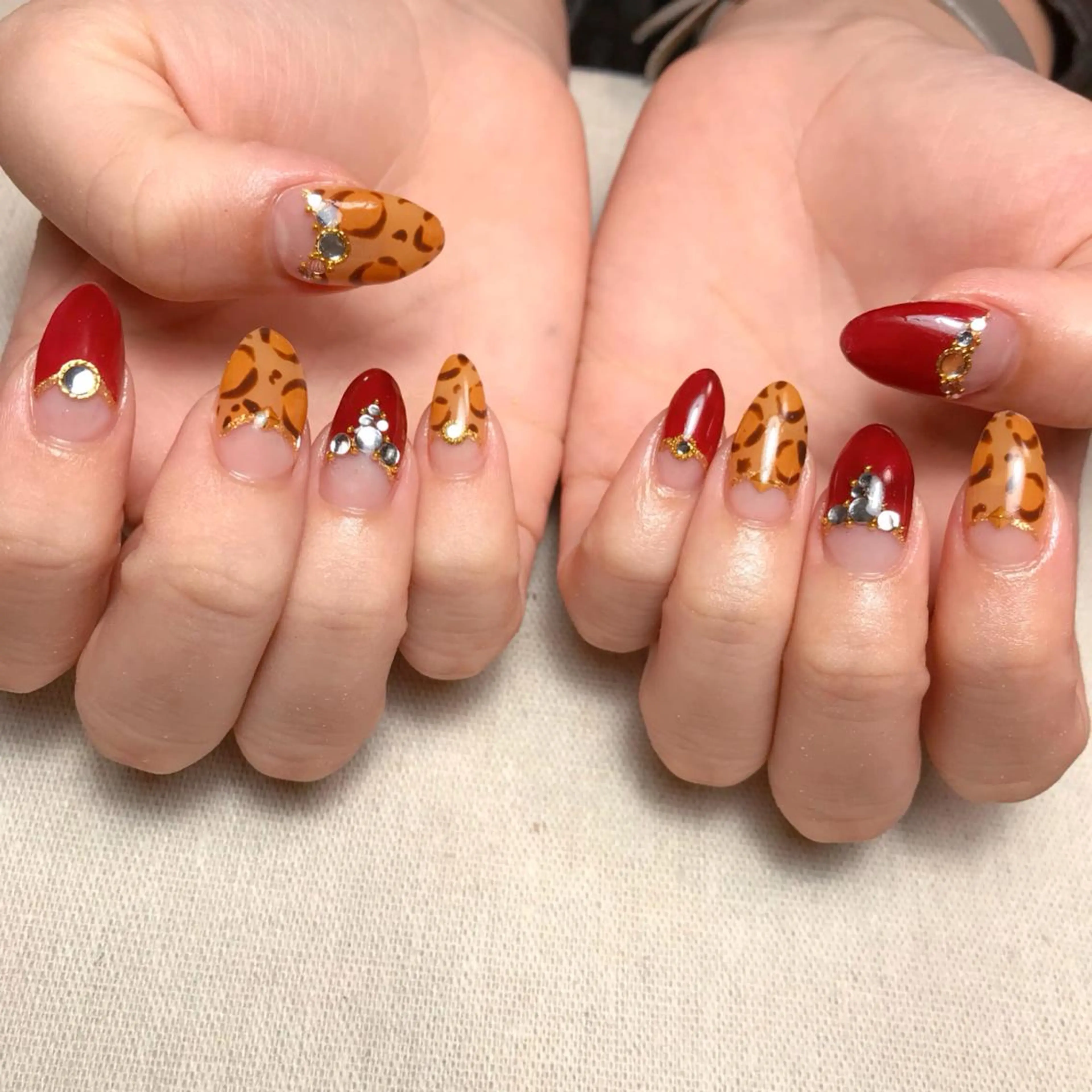 ネイル ハンドネイル 💅chainail _aiのネイルデザイン