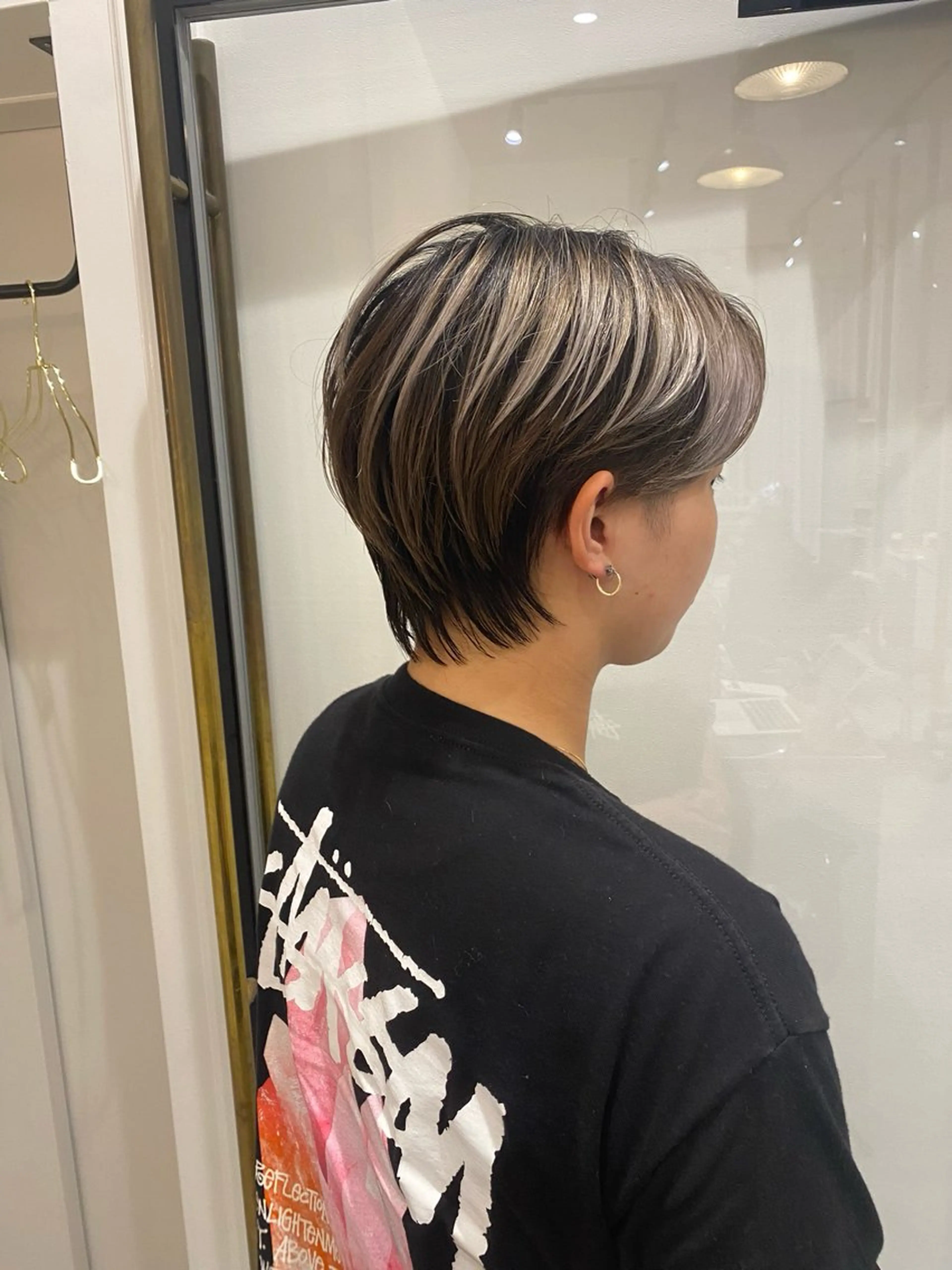 ショート カラー くびれヘア ショートヘア Keshiki大名 安部 真輝のヘアスタイル