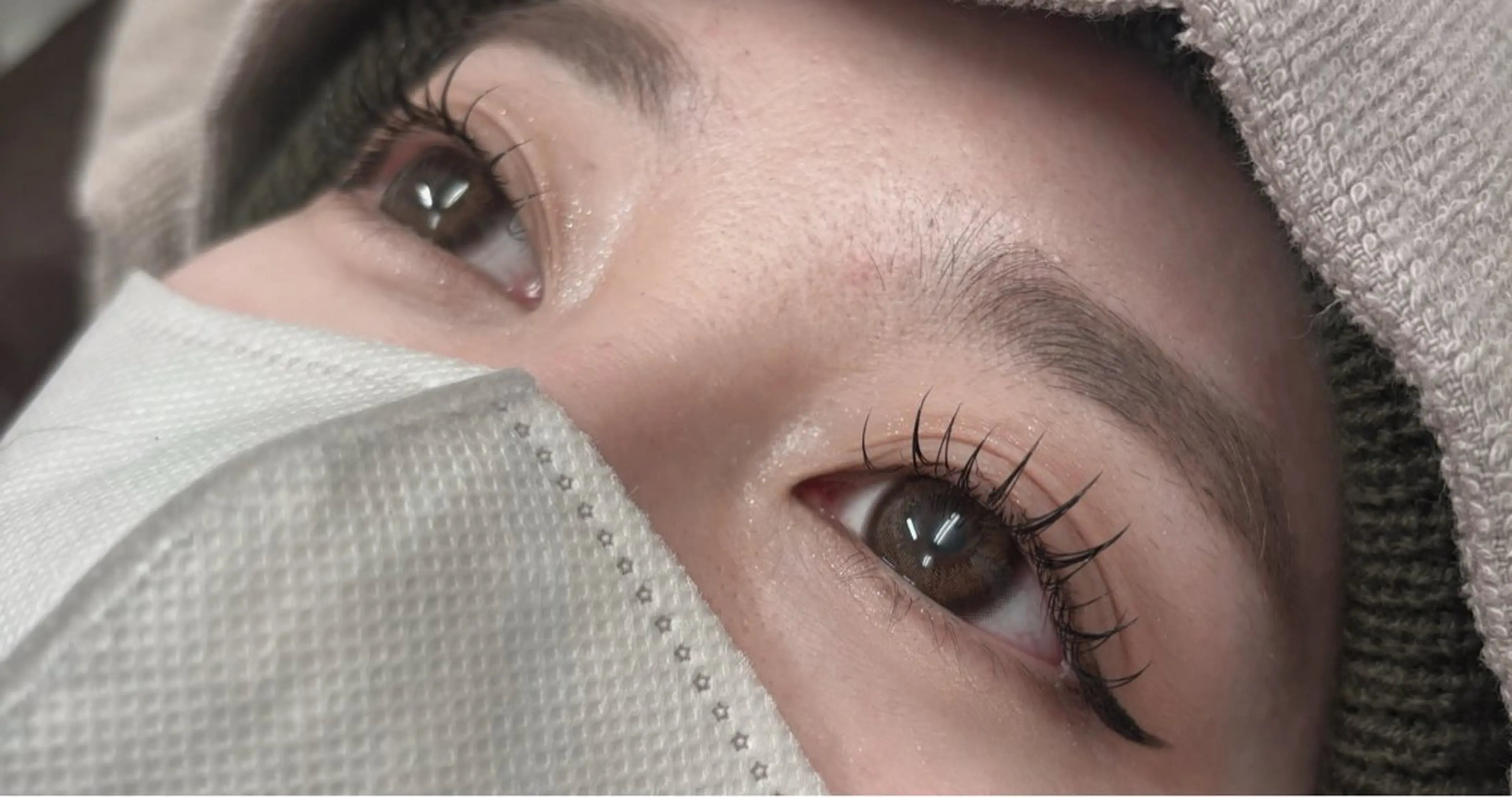 マツエク・マツパ 付け放題 フラットラッシュ VTGeyelash 菅家の眉毛・アイブロウイメージ