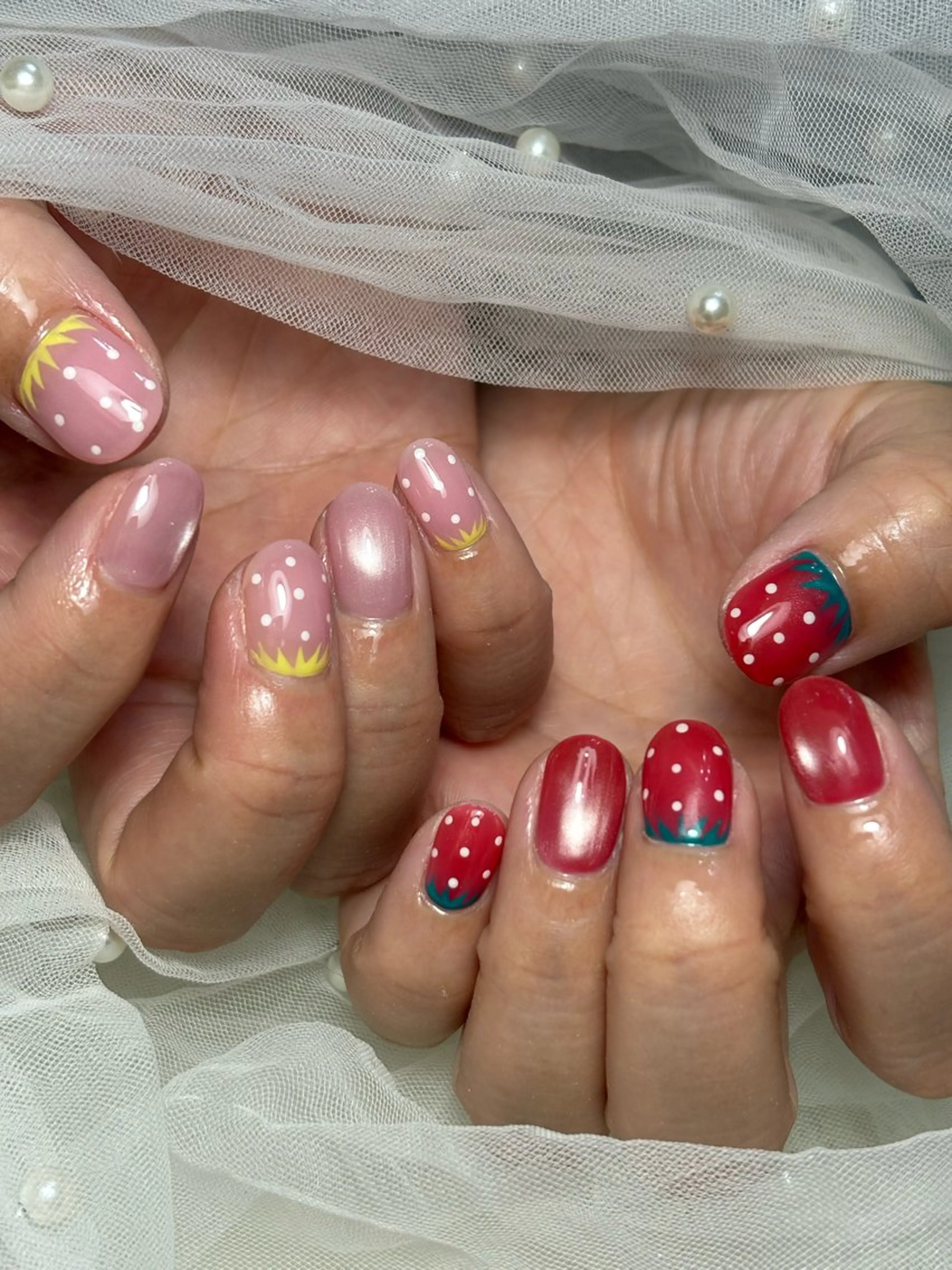ネイル ハンドネイル フットネイル ✴︎ Delightのネイルデザイン
