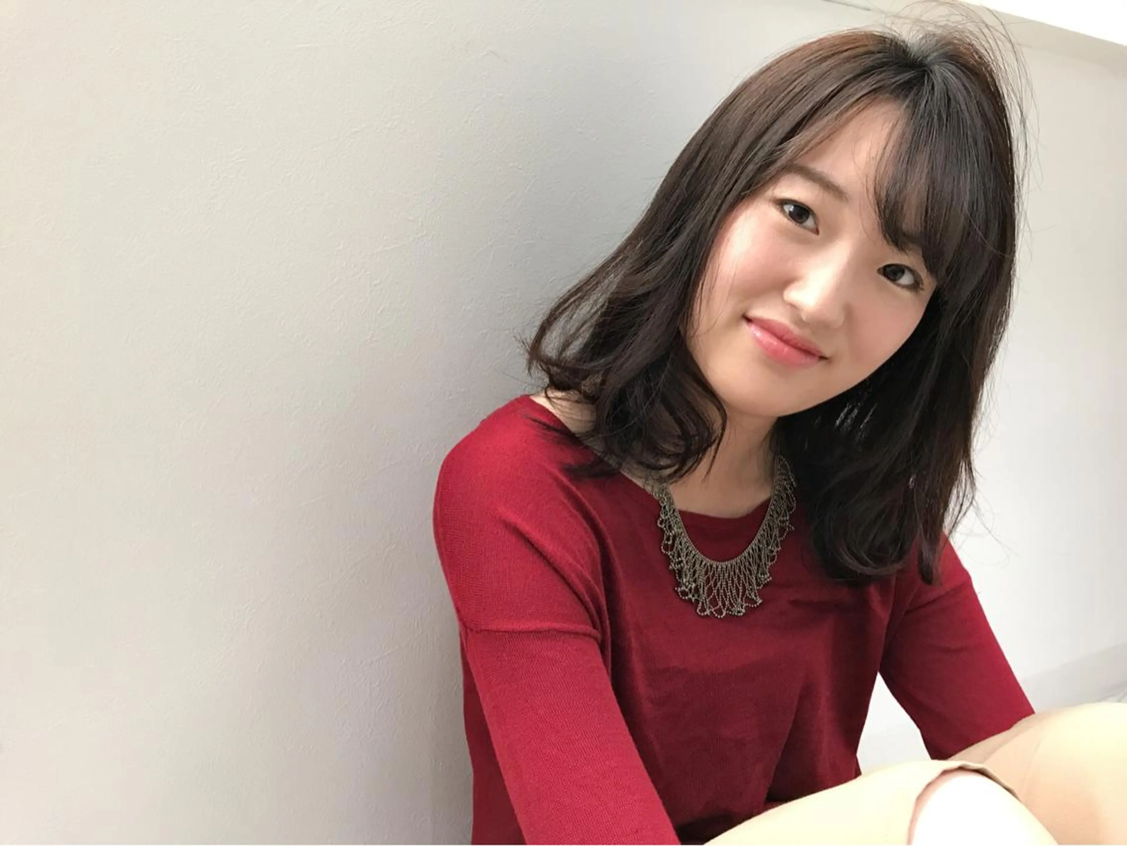 セミロング カラー 鎌田 祥江のヘアスタイル