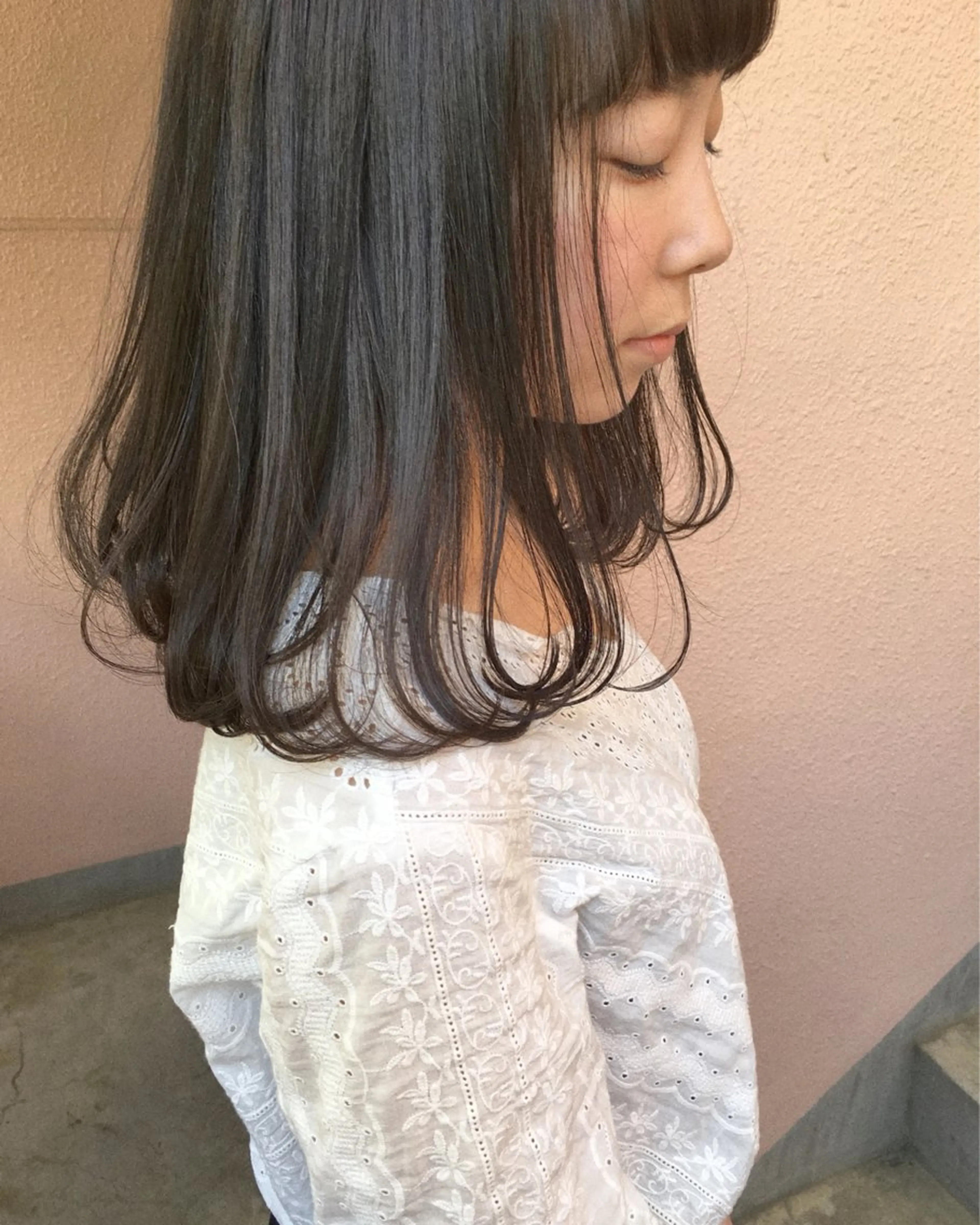 ミディアム カラー グレージュ カット ヘアカラー トリートメント レイヤーカット🪄 耳ツボ🎀Ayumiのヘアスタイル