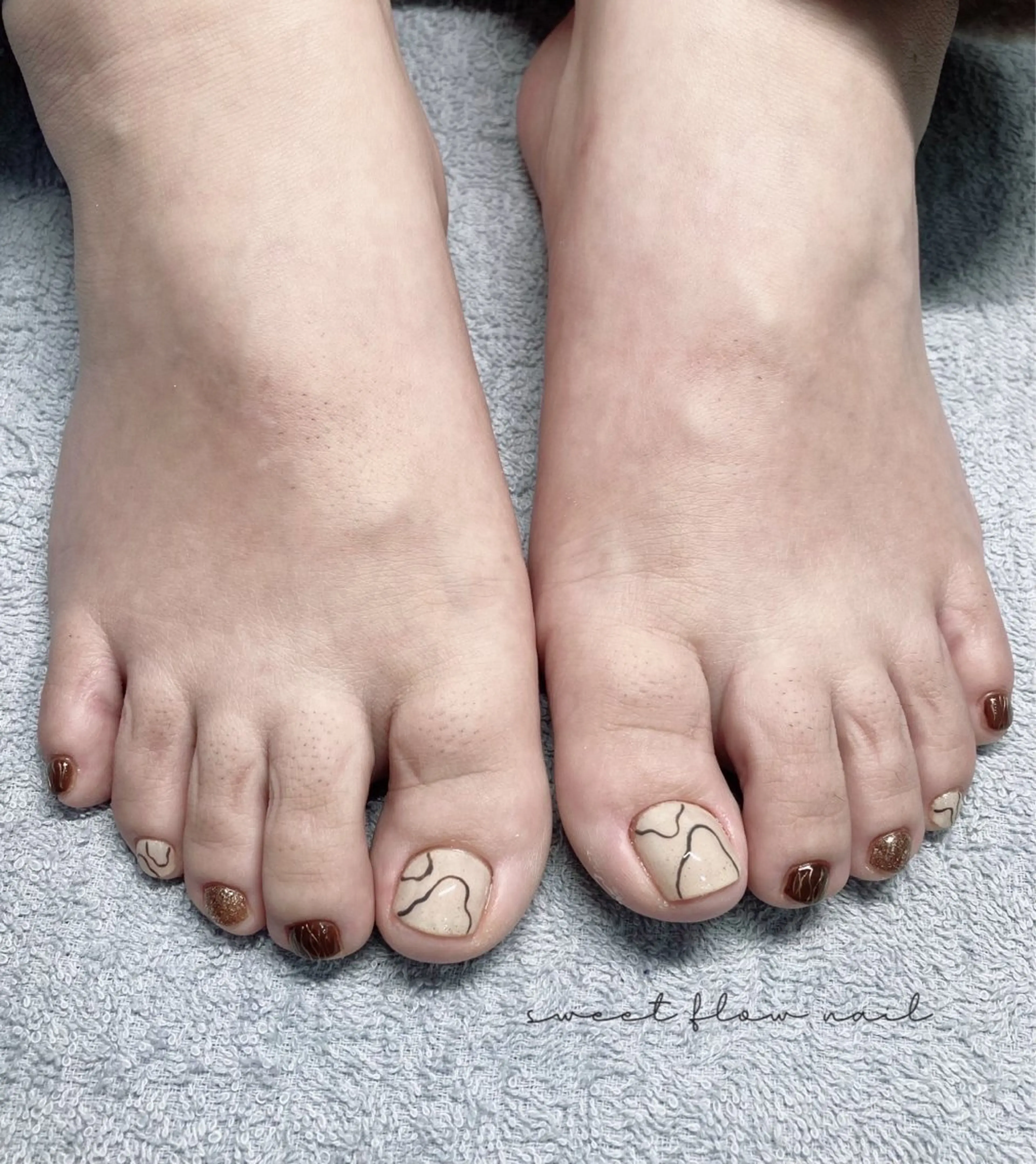 ネイル sweet flow nailのネイルデザイン
