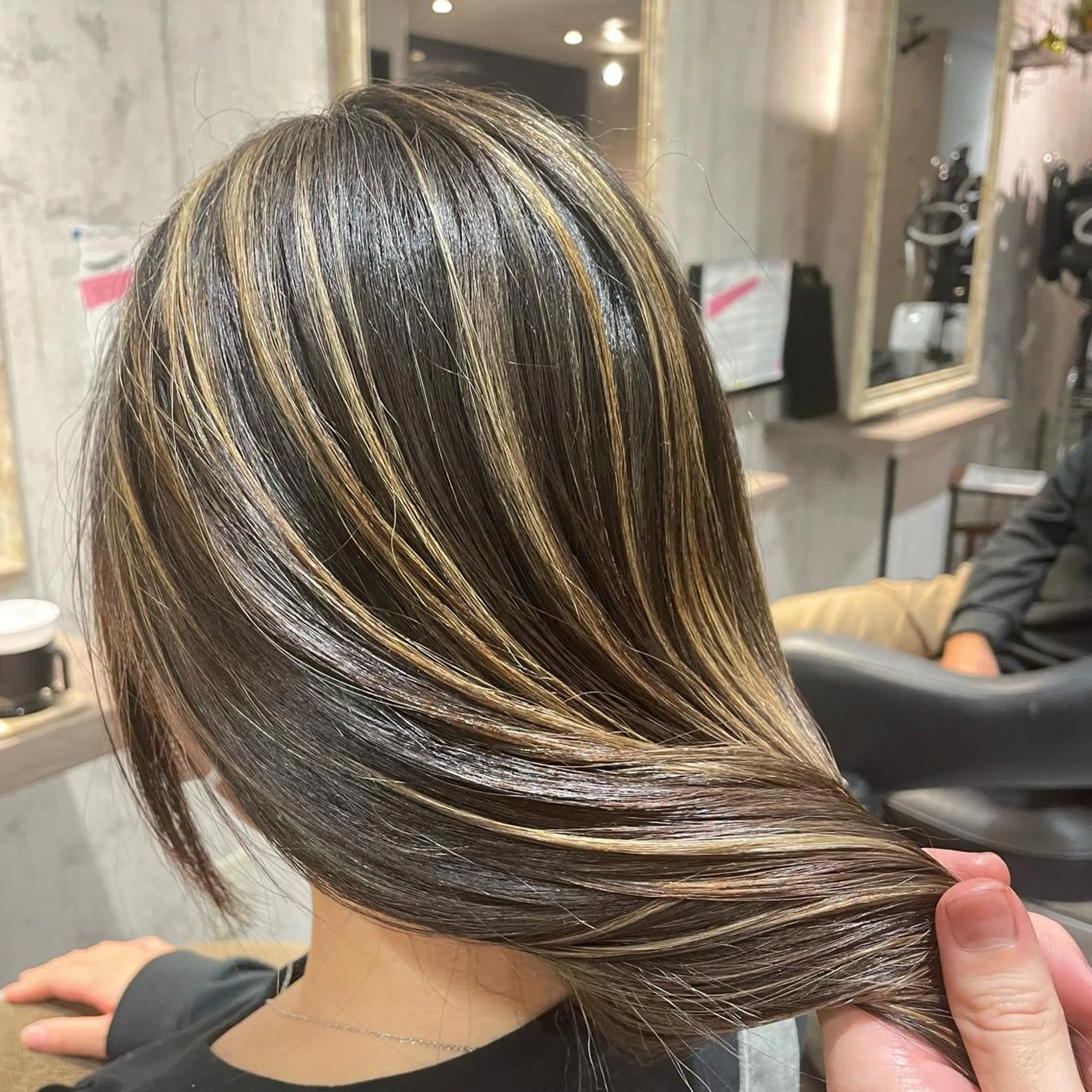 ロング カラー ハイライトカラー ハイライト ヘアカラー Wataru 髪質改善カラー💎のヘアスタイル