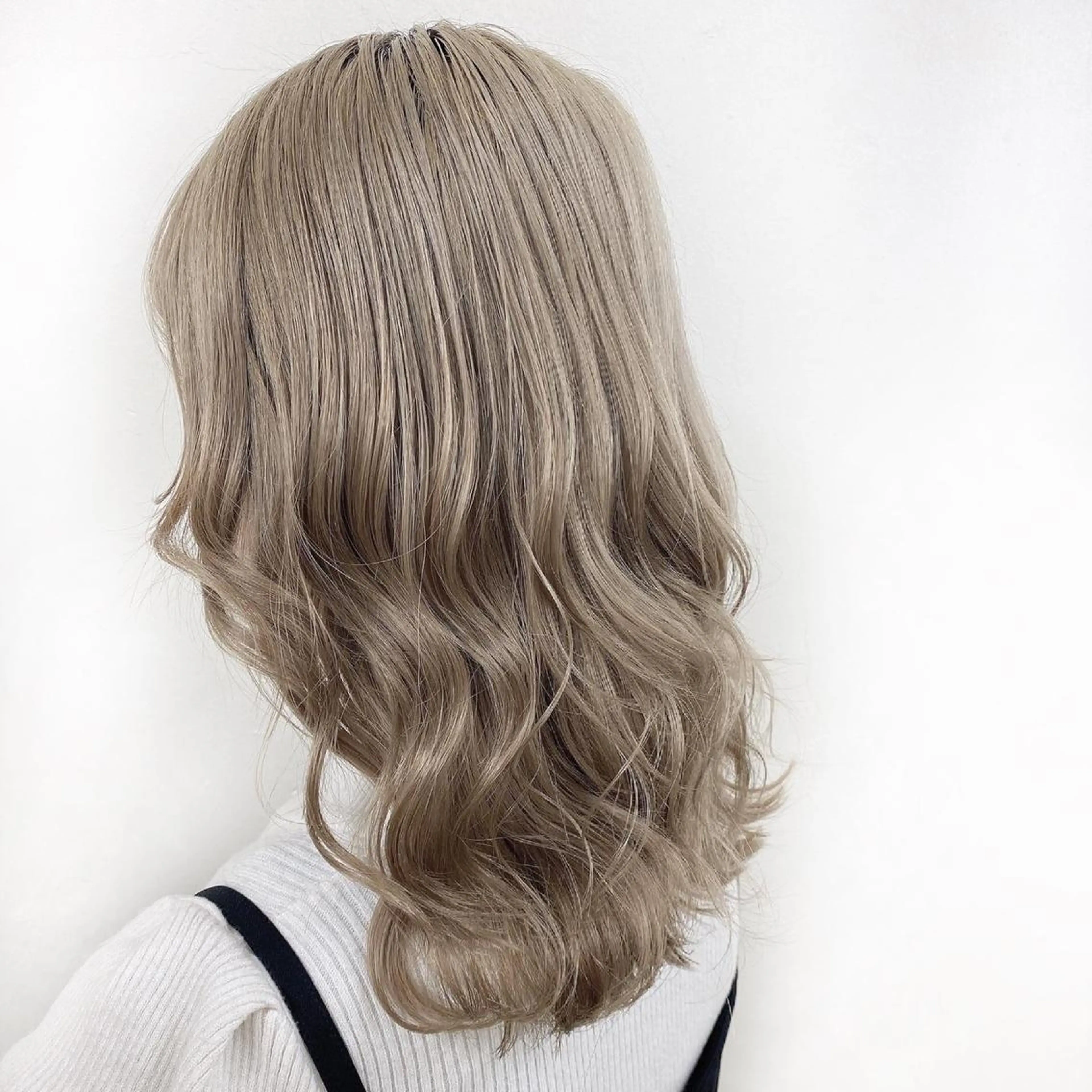 ミディアム パーマ ヘアアレンジ 💕上野美容師☁ ブリーチ💖サワのヘアスタイル