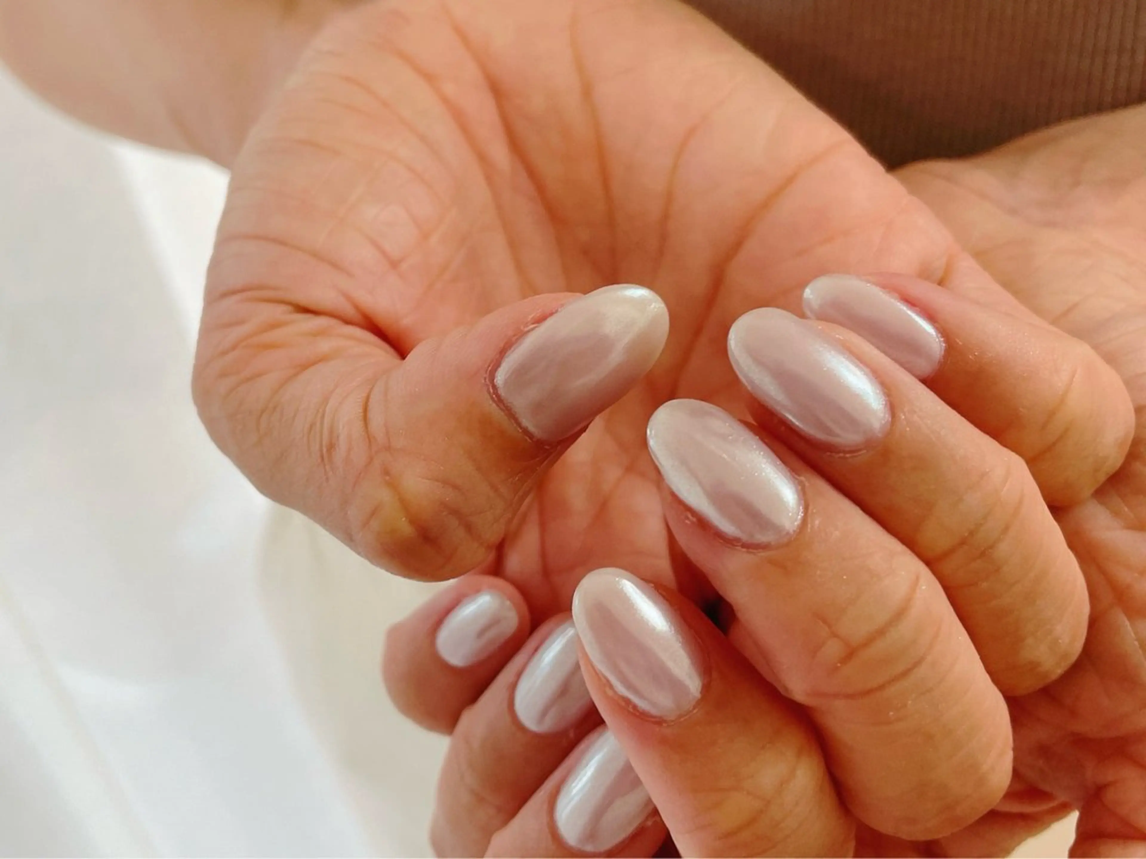 ネイル オーロラネイル フットネイル フレンチネイル ジェルネイル ハート ハンドネイル mogunail &blowのネイルデザイン