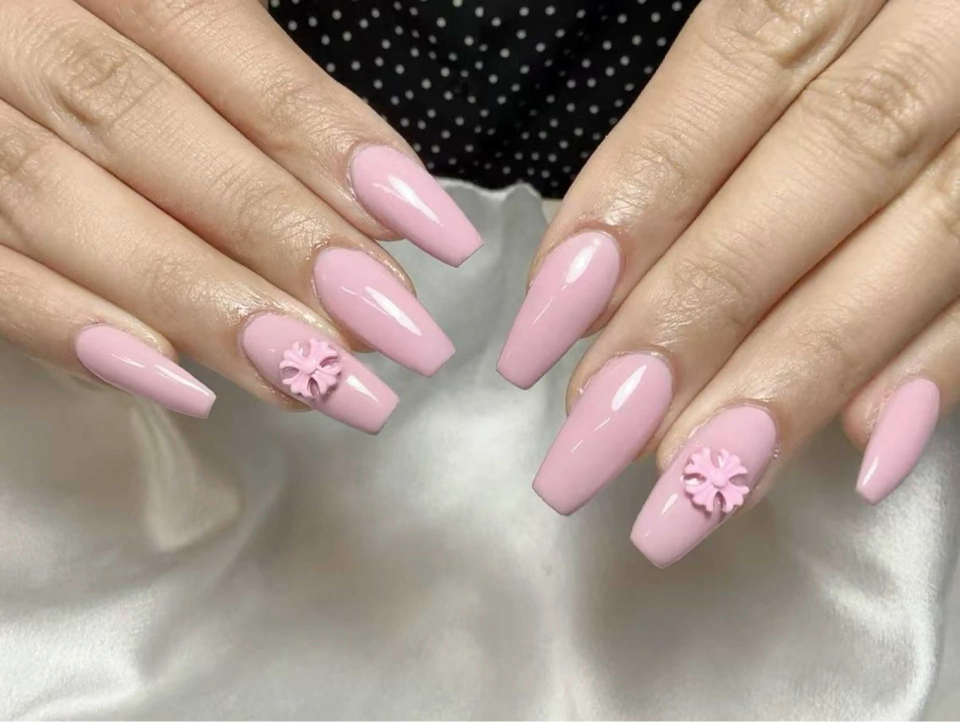 ネイル ハンドネイル ルラワンネイル エンのネイルデザイン