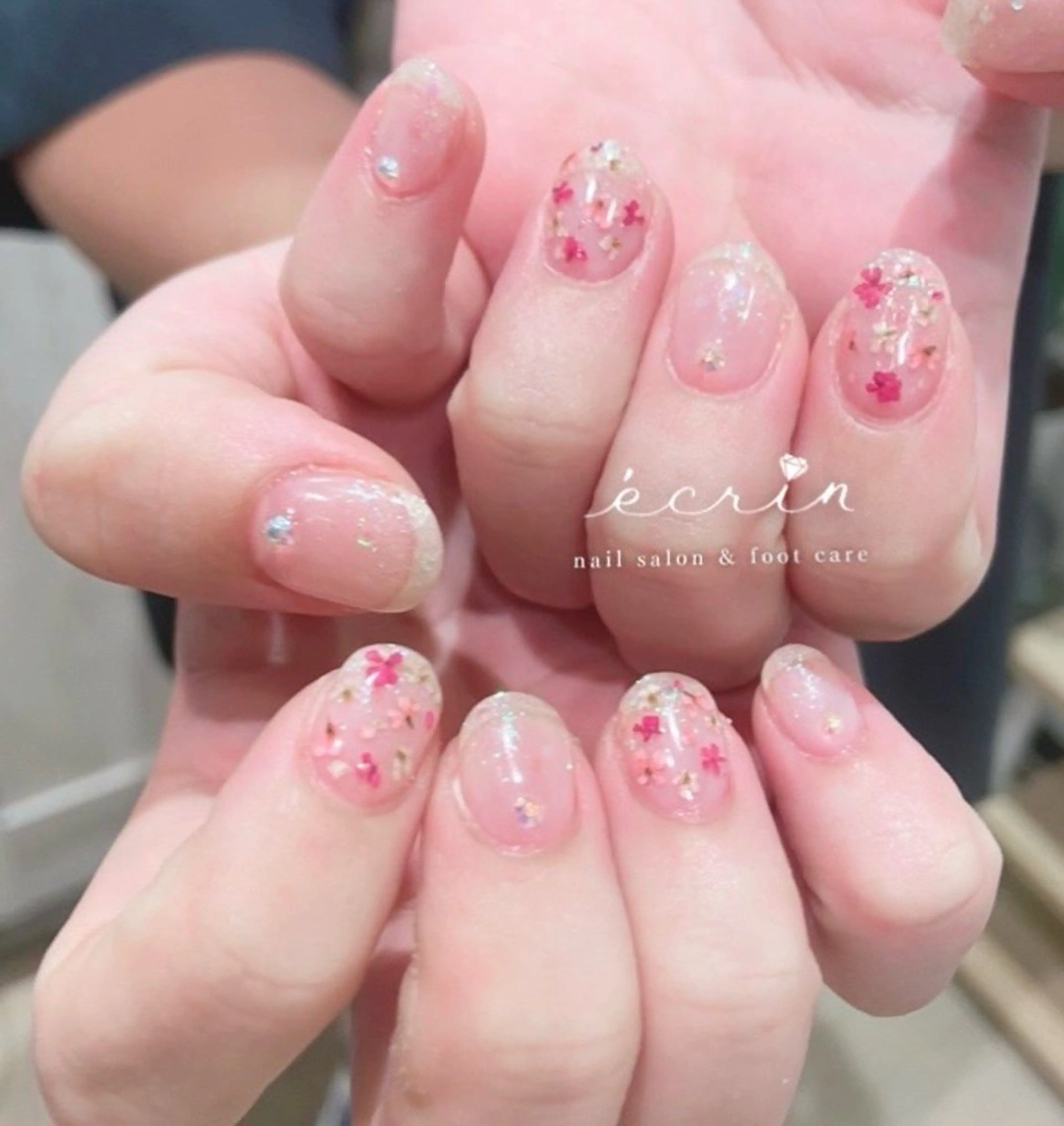 ネイル ecrin エクラン Haruka🌼のネイルデザイン