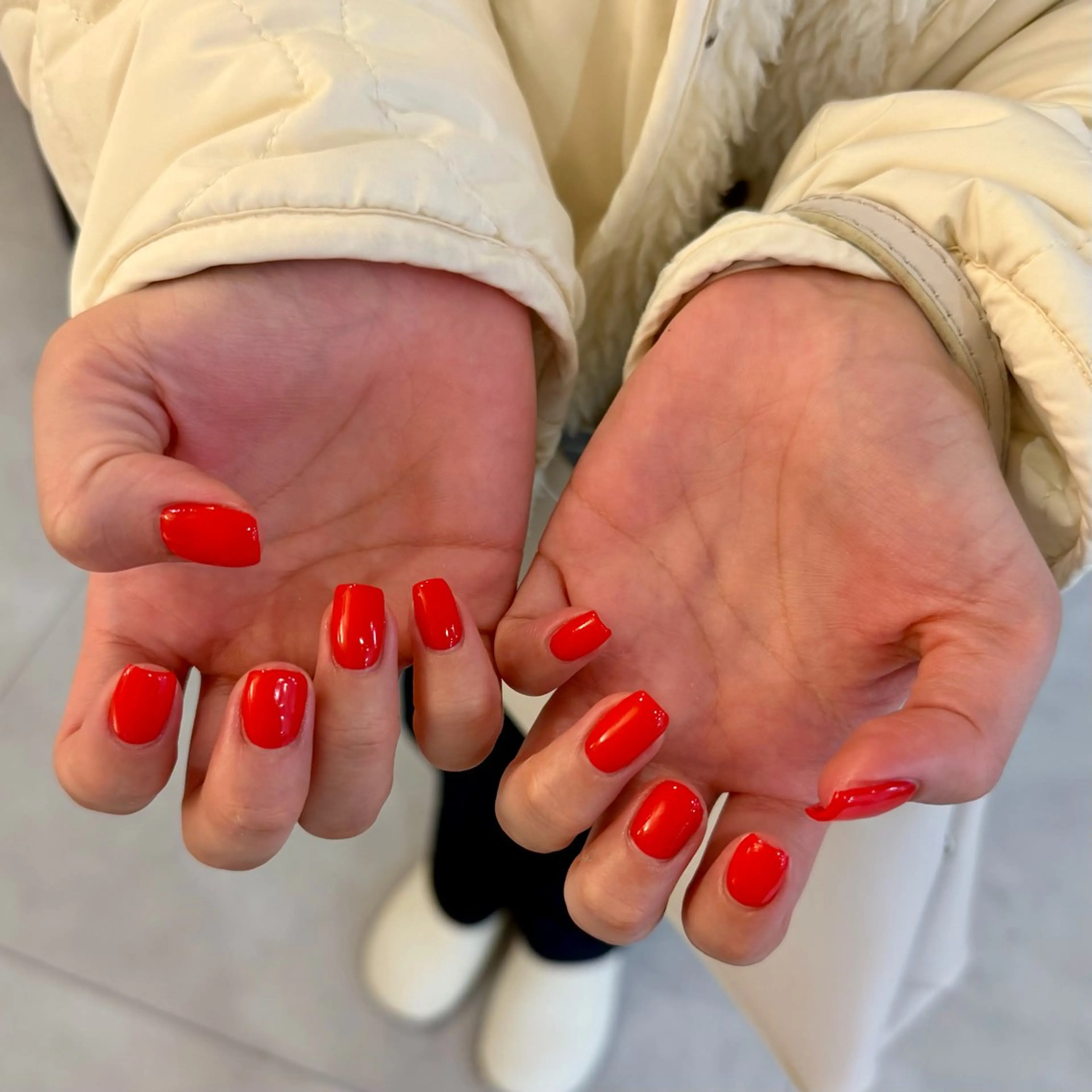 ネイル ワンカラーネイル WHITE NAIL Nanamiのネイルデザイン