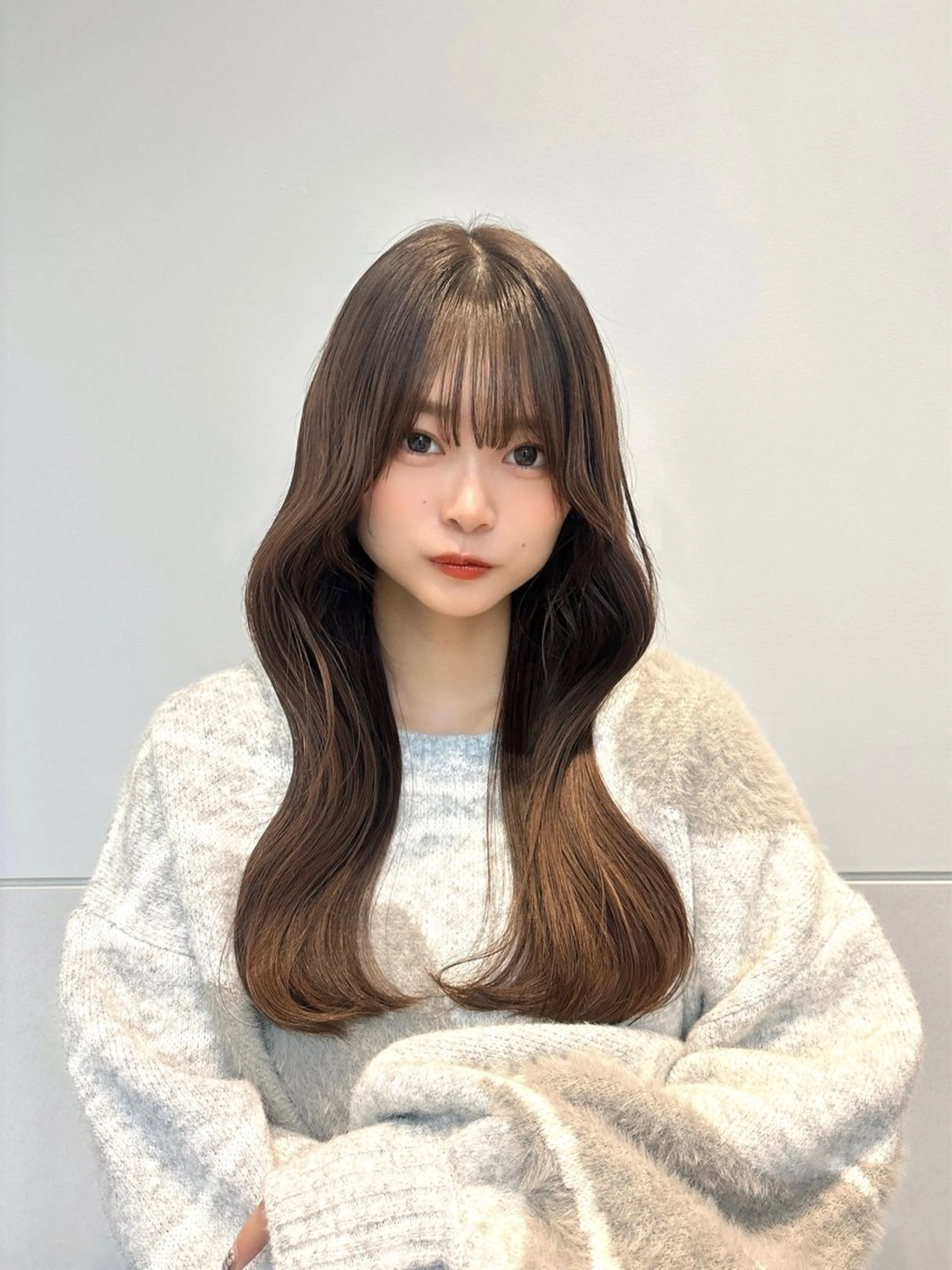 ロング カラー ショコラグレージュ グレージュ 顔まわりレイヤー 顔周りカット レイヤーカット カット ヘアカラー トリートメント 🍀本格ヘッドスパ 👑髪質改善🍀英司のヘアスタイル