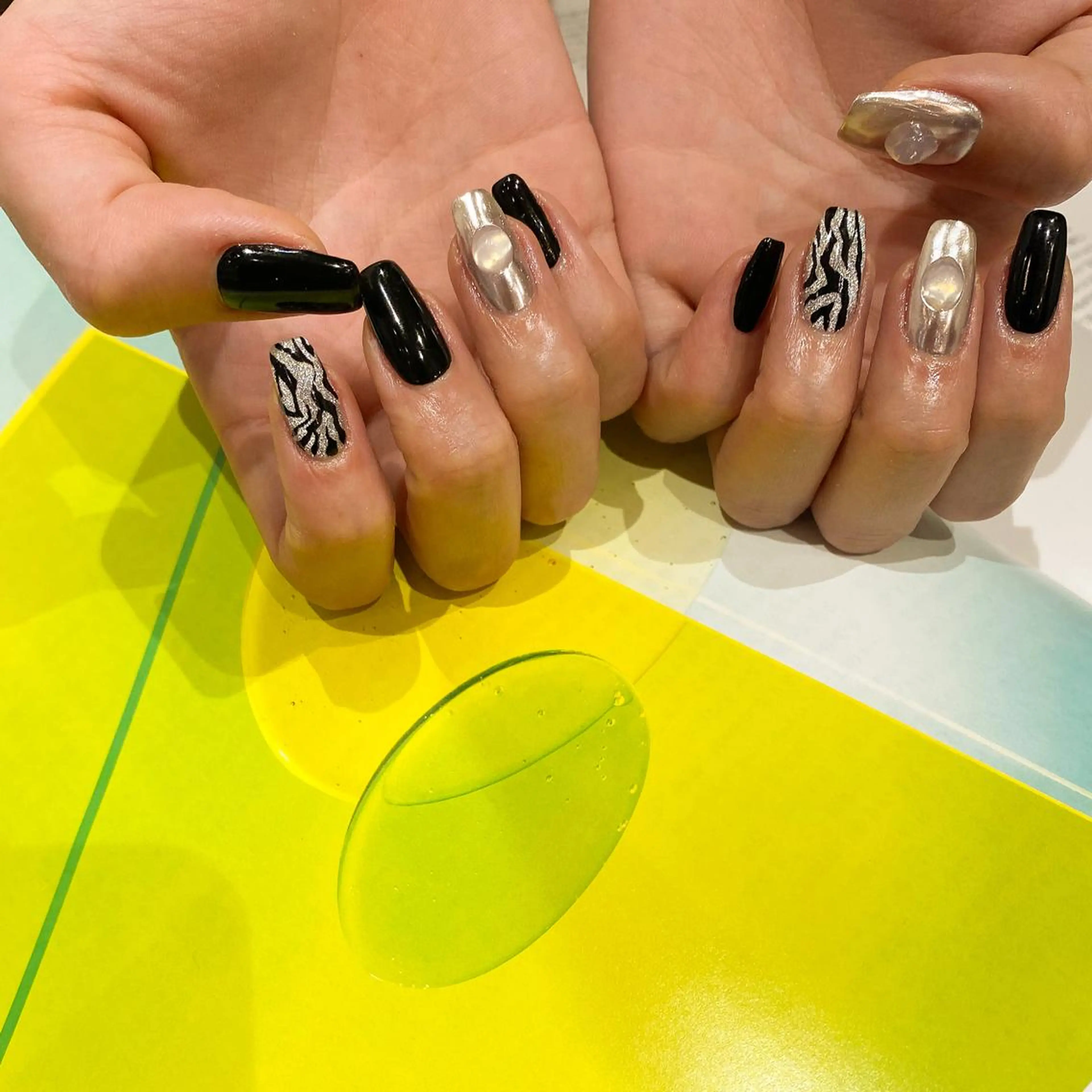 ネイル nailsalon ULLのネイルデザイン