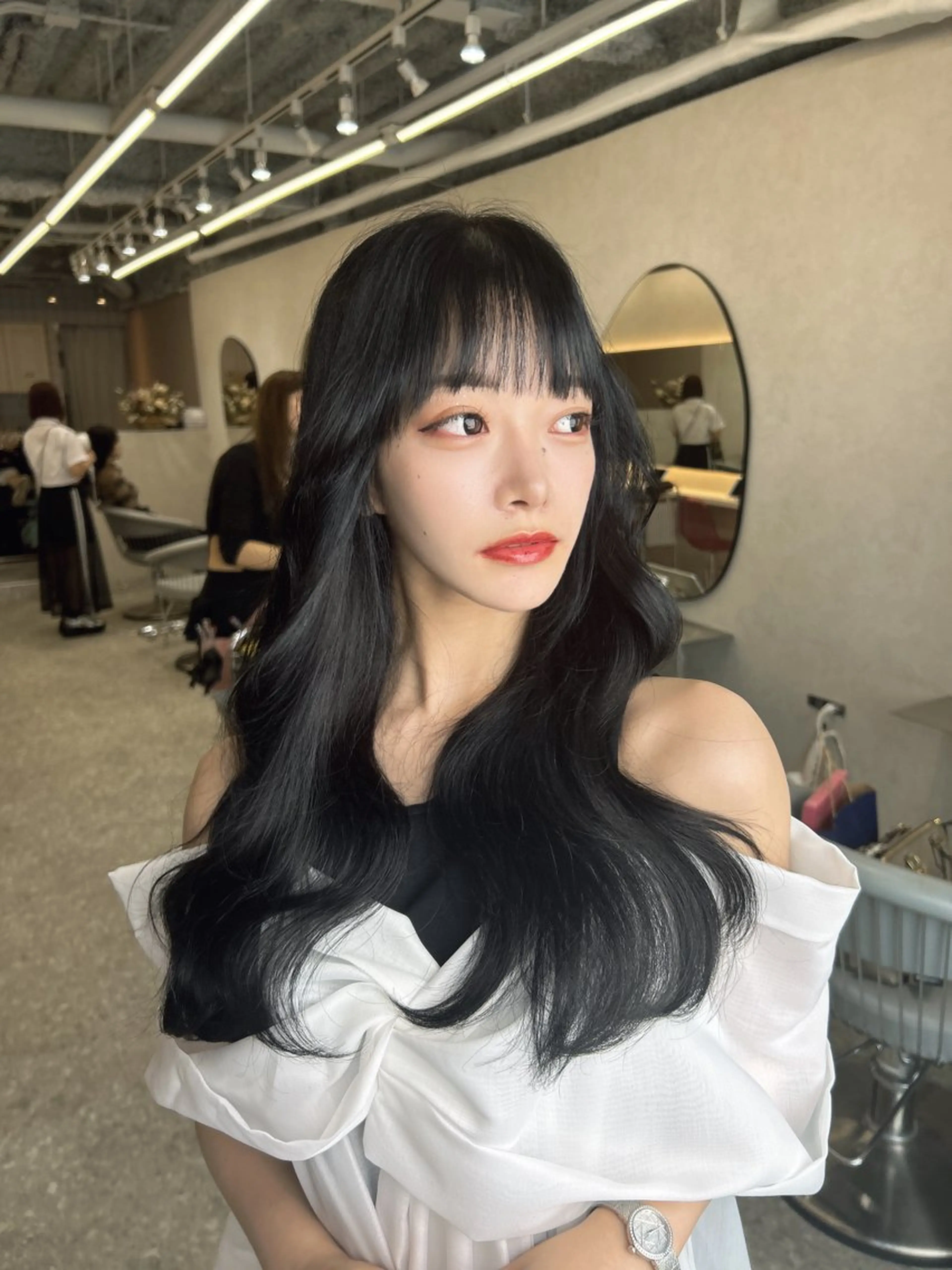 ロング カラー シールエクステ ブリーチ ダブルカラー イヤリングカラー インナーカラー ヘアカラー トリートメント 新宿/韓国風レイヤー エクステ/YUTOのヘアスタイル