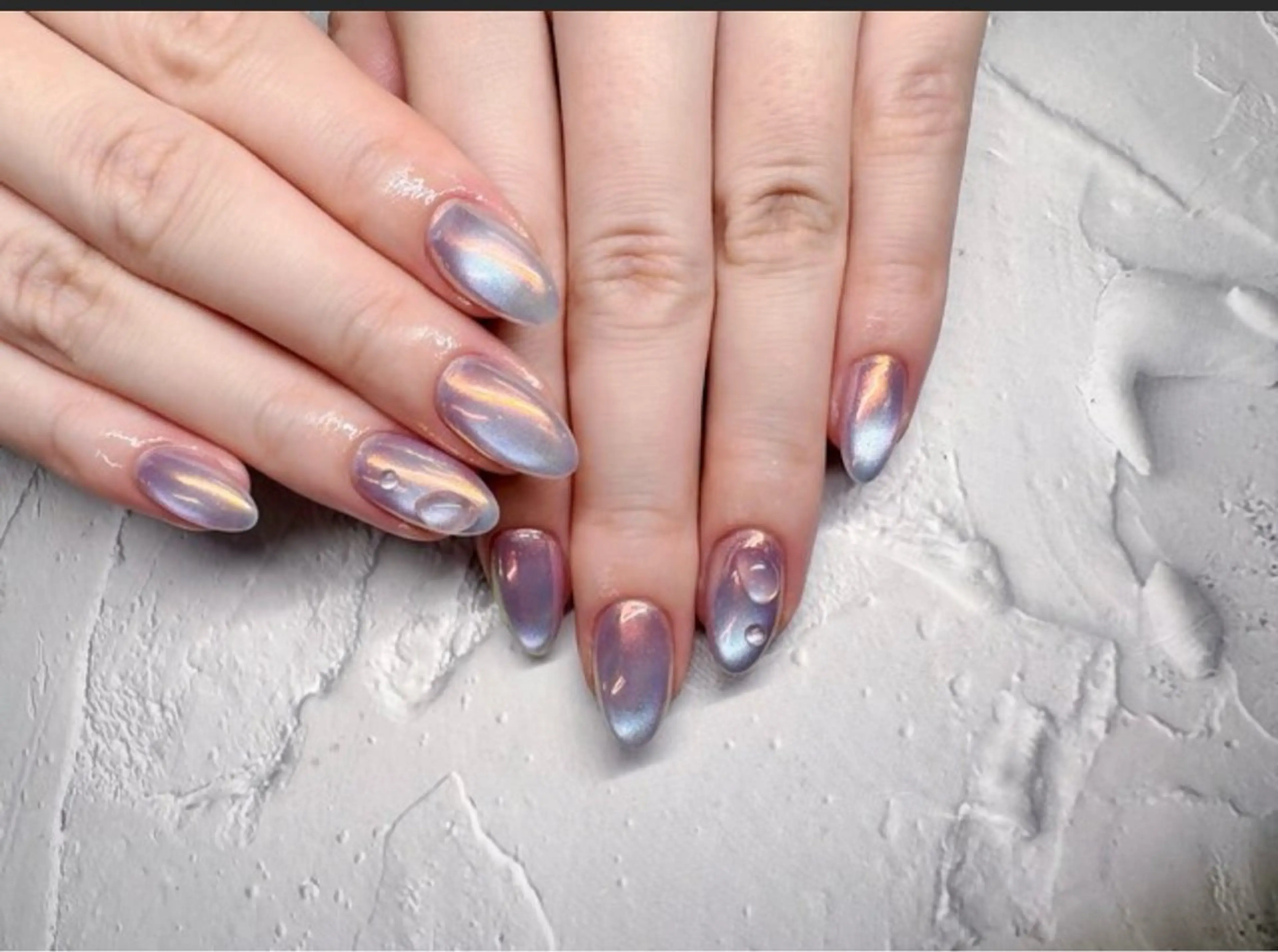 オ-ロラ、うるうるマグネット💅2本水滴アートサービス7500円の写真