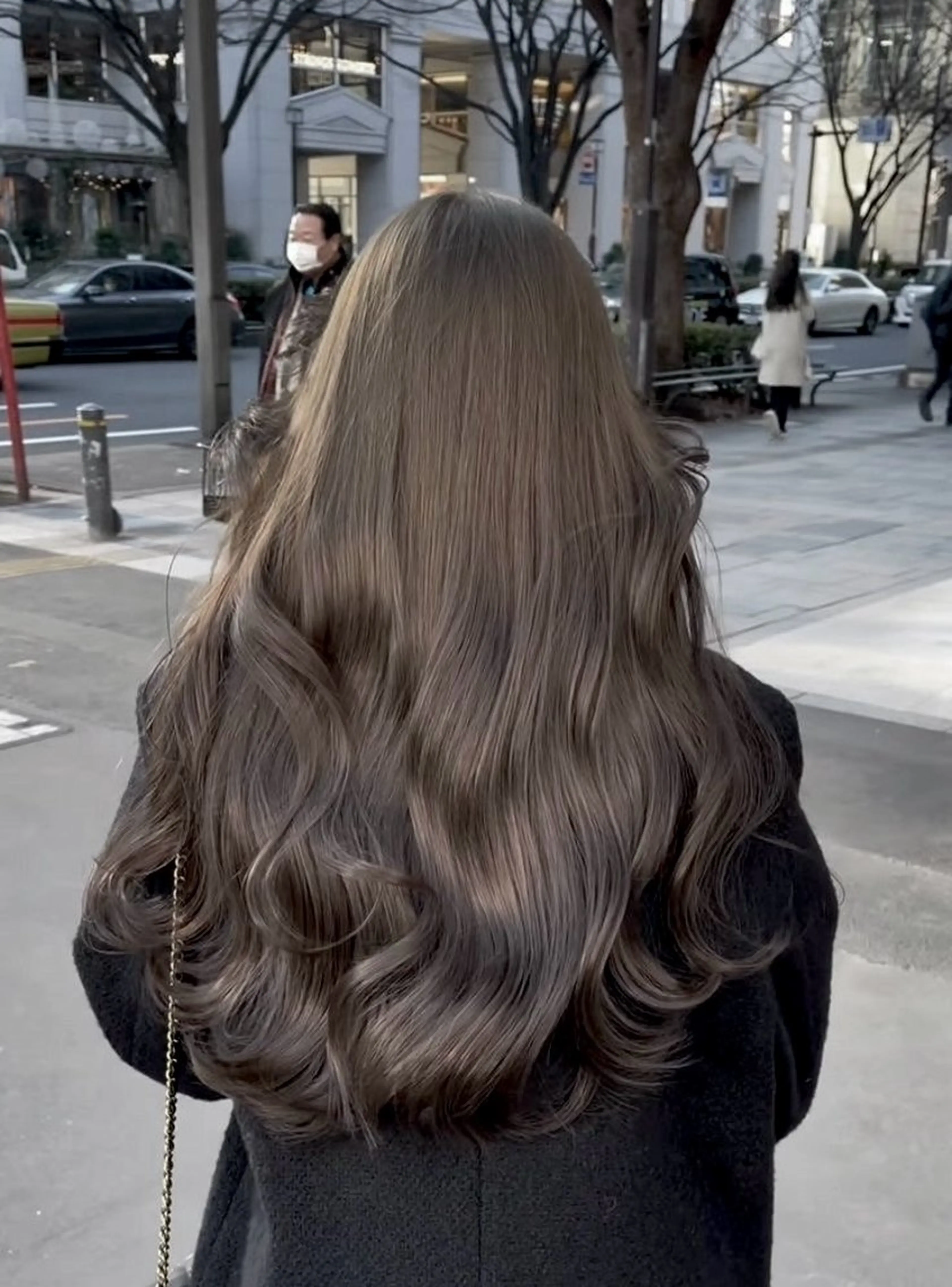 ロング カラー ヘアアレンジ ブリーチ ヘアカラー トリートメント ヘアセット 💎韓国/ レイヤー カット/ 暖色🫧のヘアスタイル