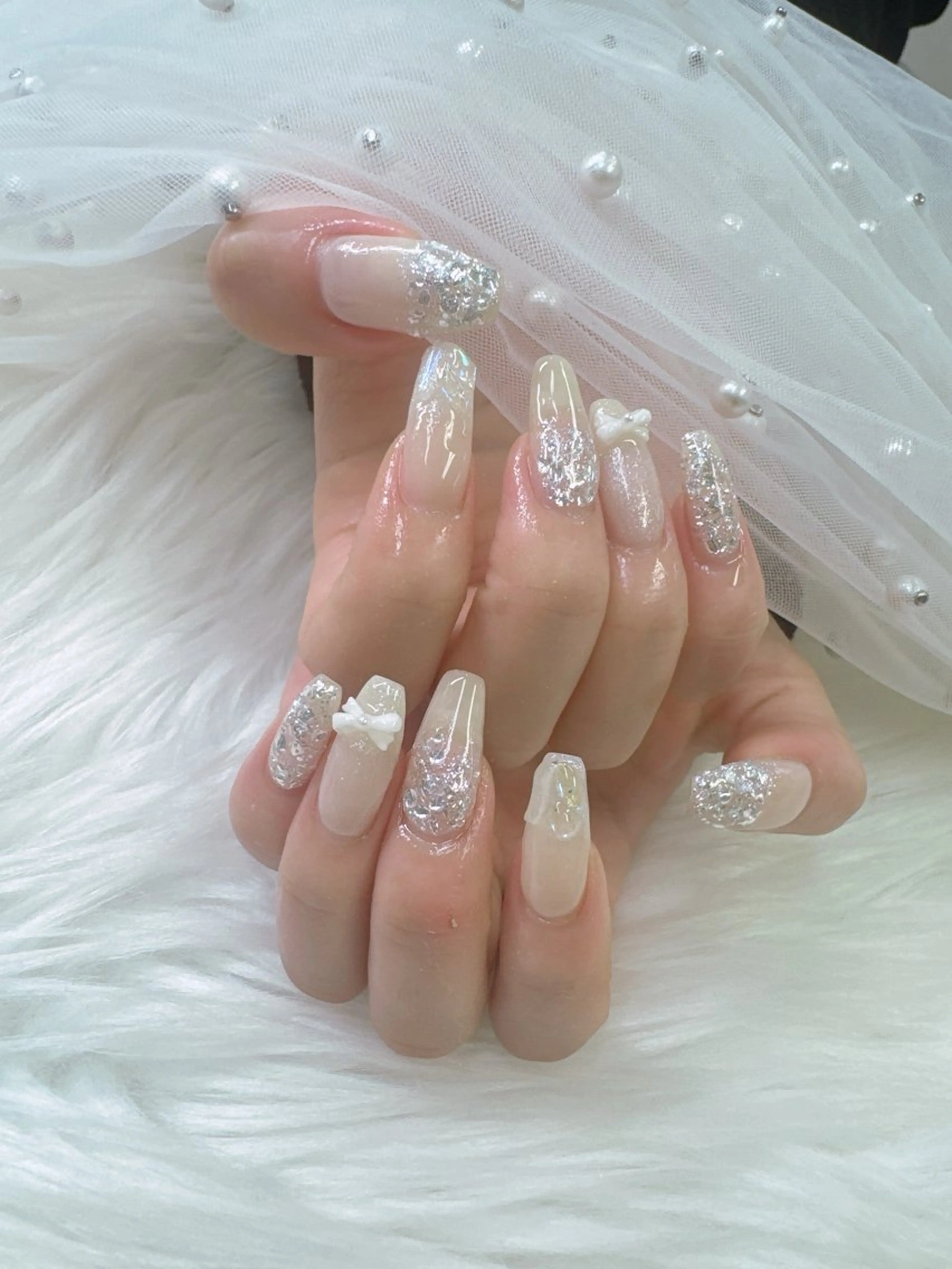 ネイル アートネイル ボルドー チークネイル ドット フットネイル ハンドネイル Queeens nailのネイルデザイン