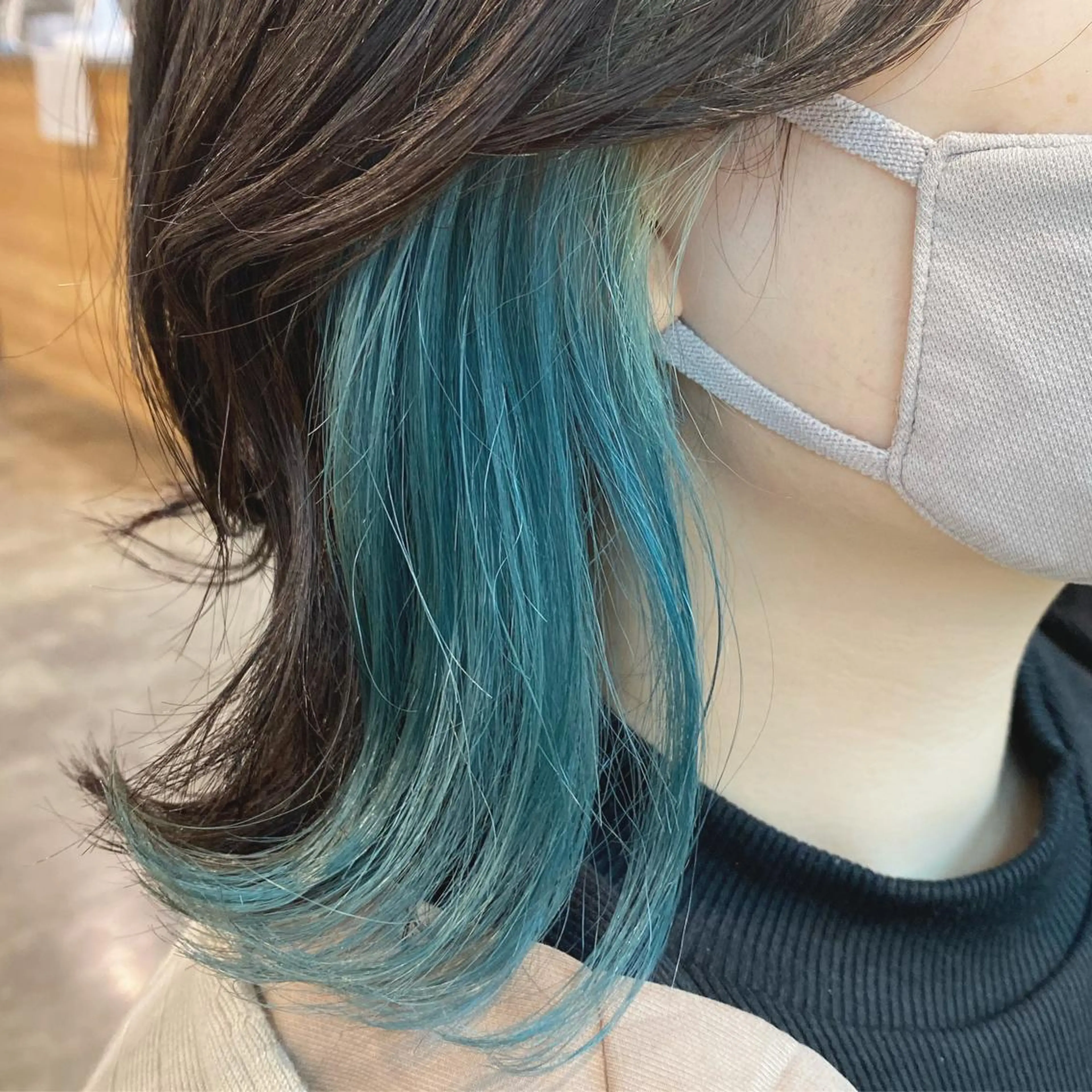 ミディアム カラー ヘアアレンジ ブリーチ ブルーカラー イヤリングカラー 当日予約⭕️ JUNYAのヘアスタイル