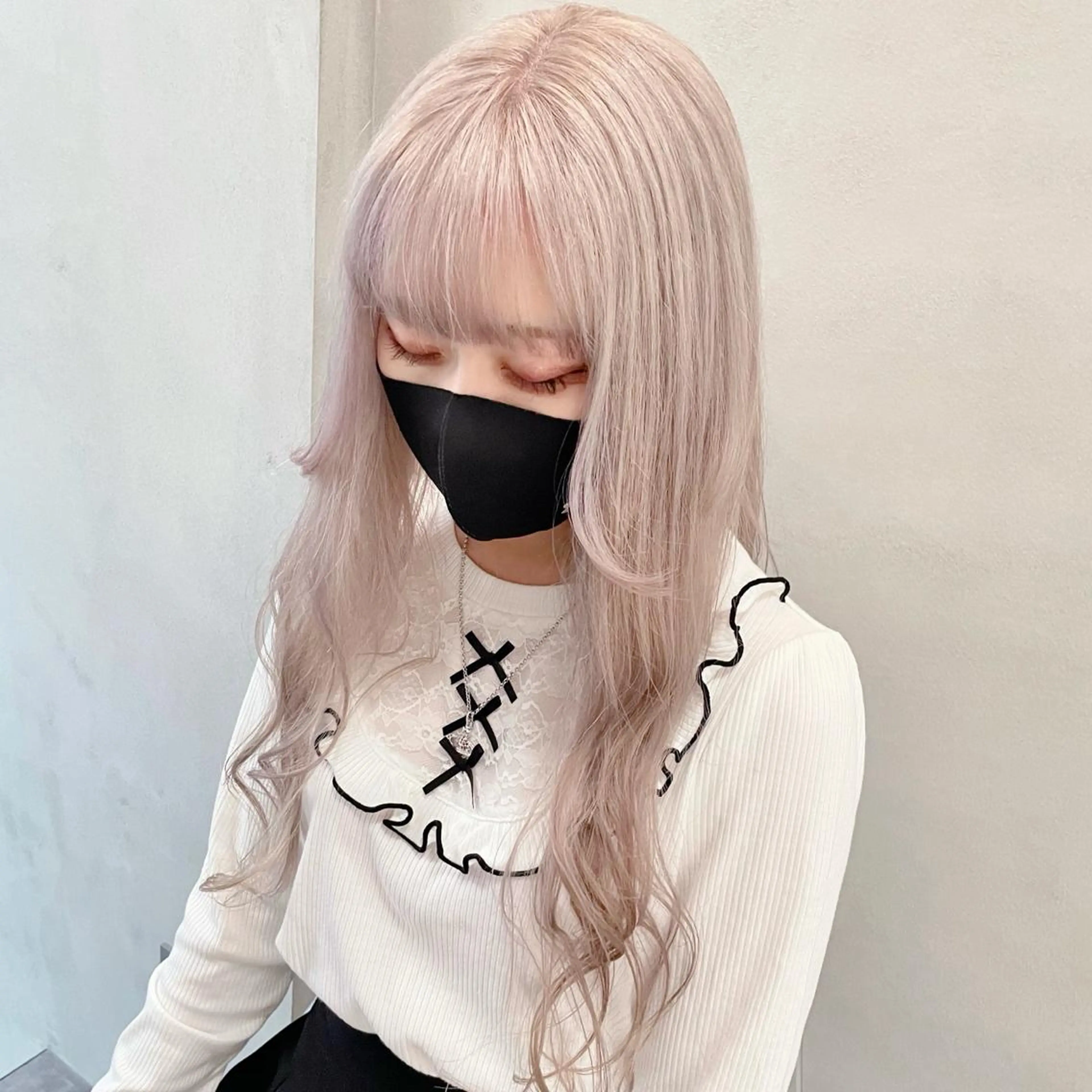 ロング カラー ベージュカラー ホワイトベージュ ヘアカラー トリートメント MiL所属・✨ハイトーン✨ 濱田知孝のヘアスタイル