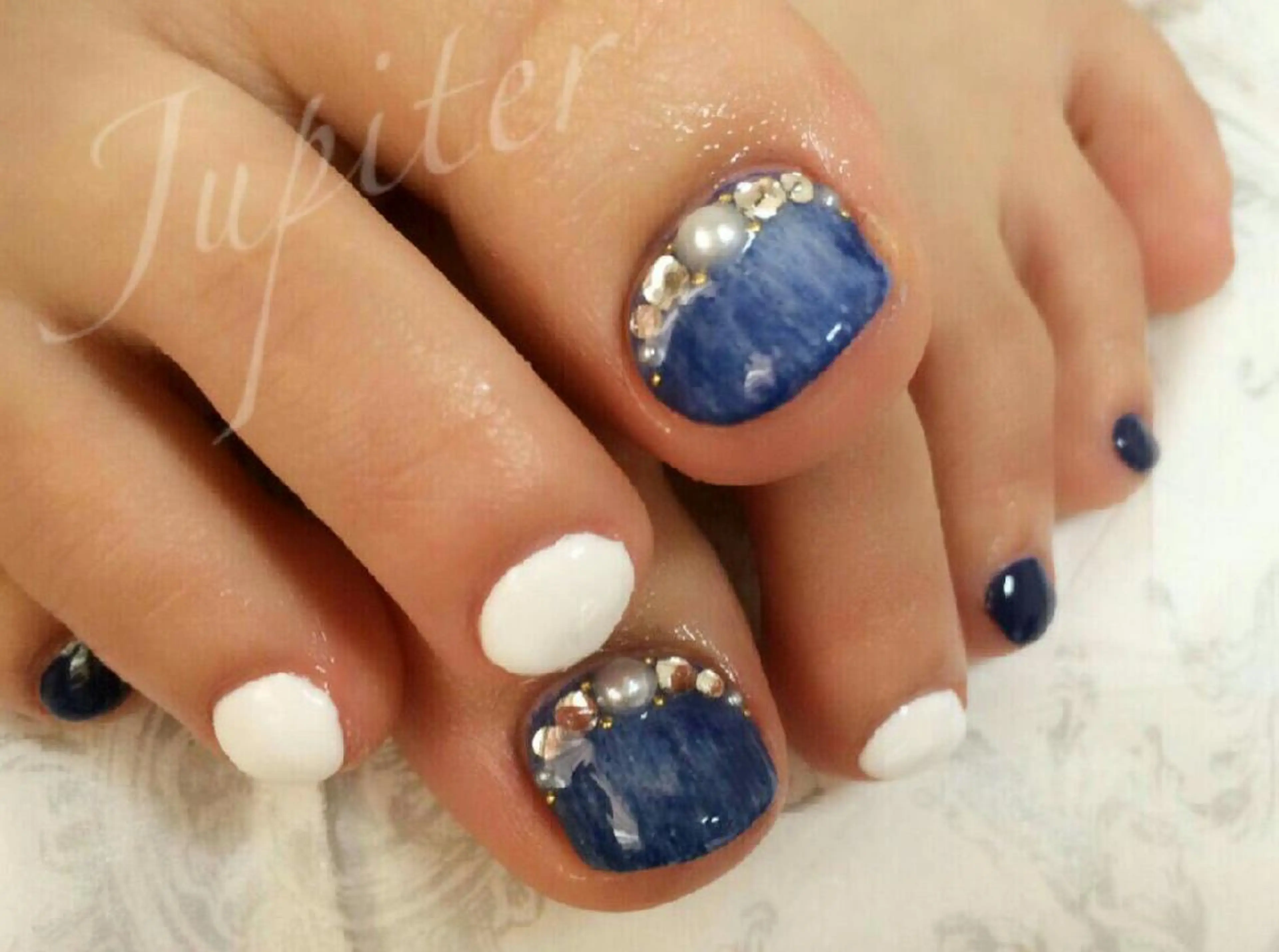 ネイル フットネイル ジェルネイル フットネイル PrivateSalon Jupiter所属・Jupiter .のネイルデザイン