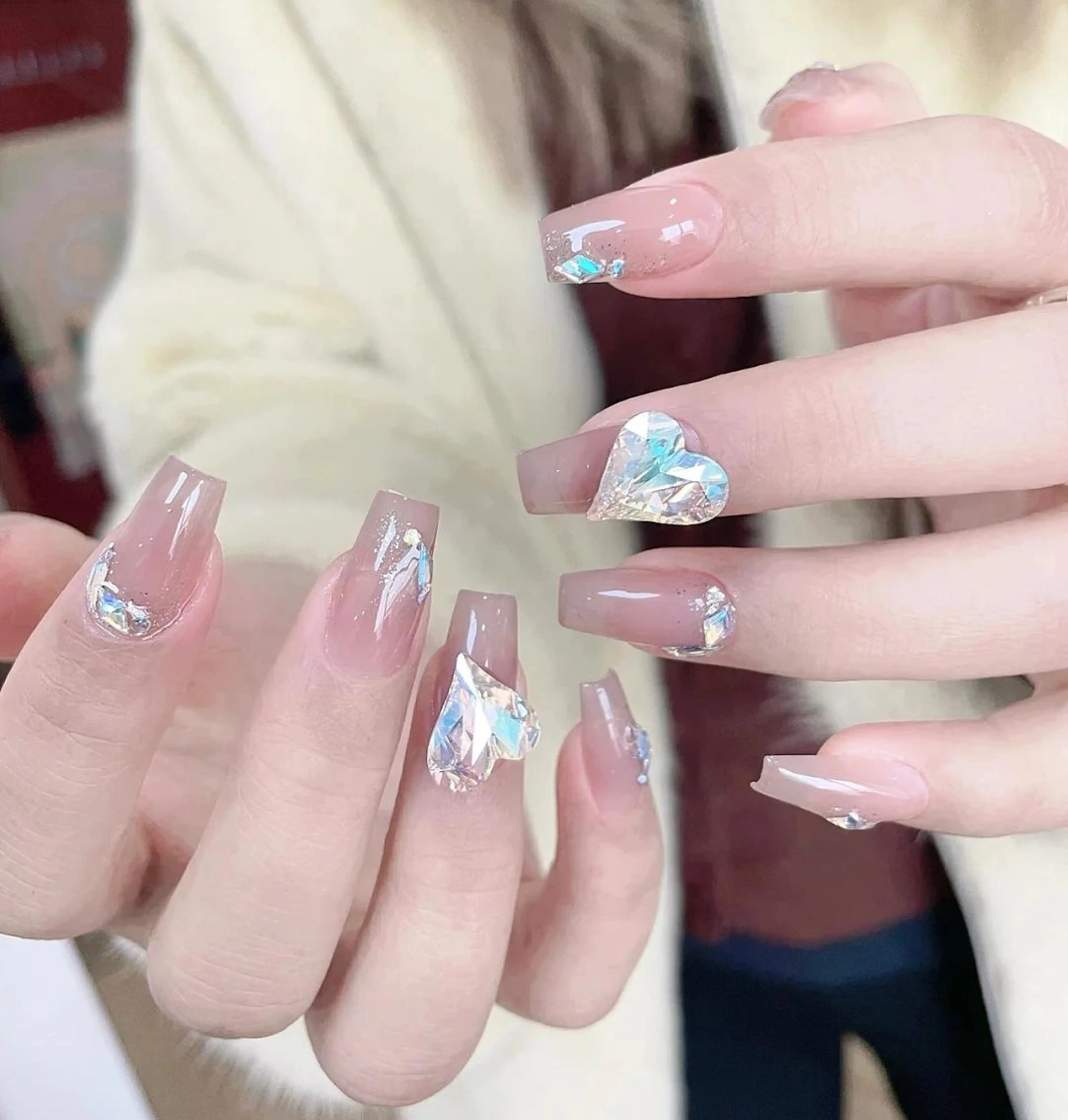 ネイル アートネイル 長さ出し ネイルチップ Queens momoのネイルデザイン