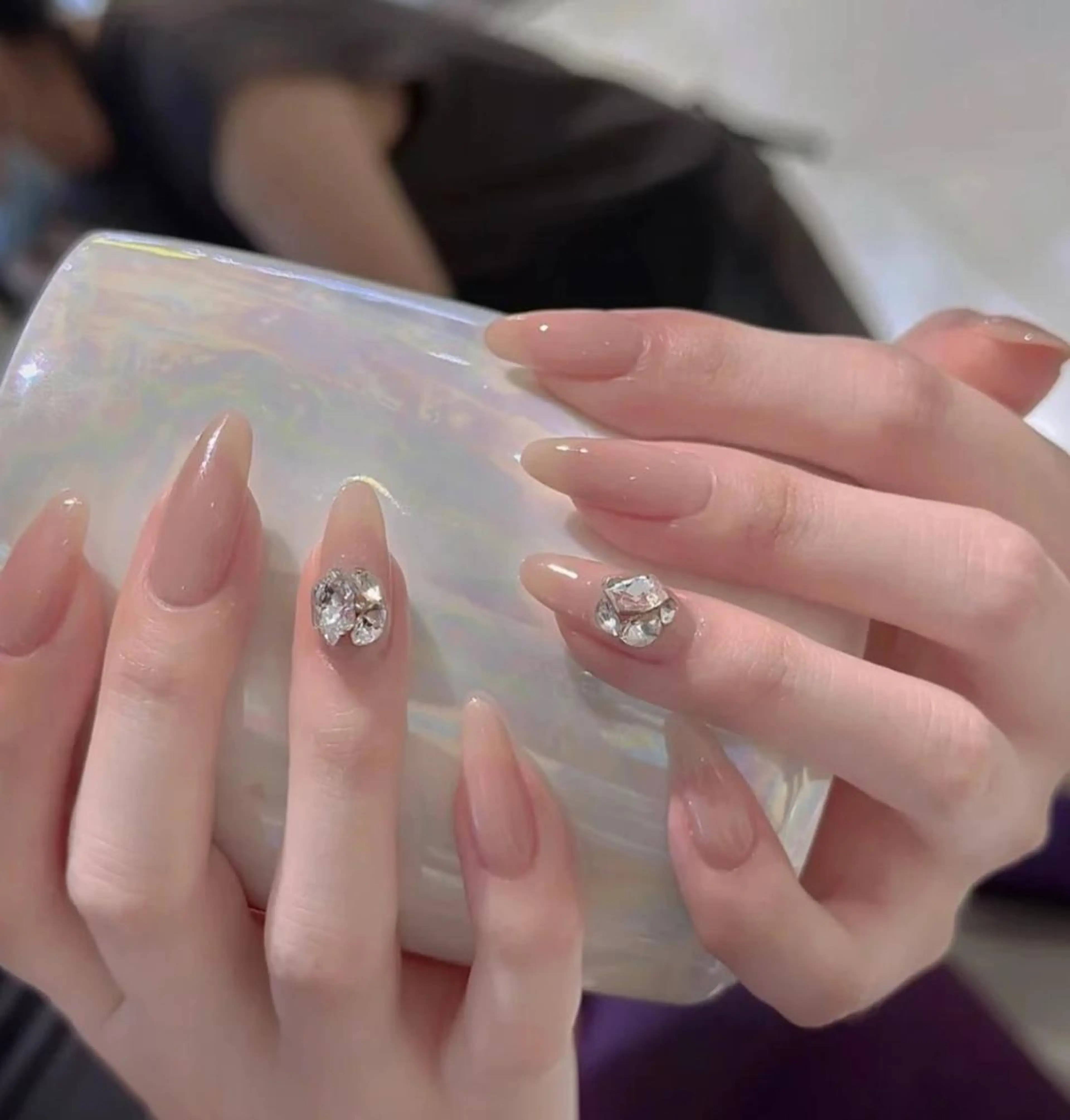 ネイル 長さ出し ネイルチップ Queens ゲンのネイルデザイン