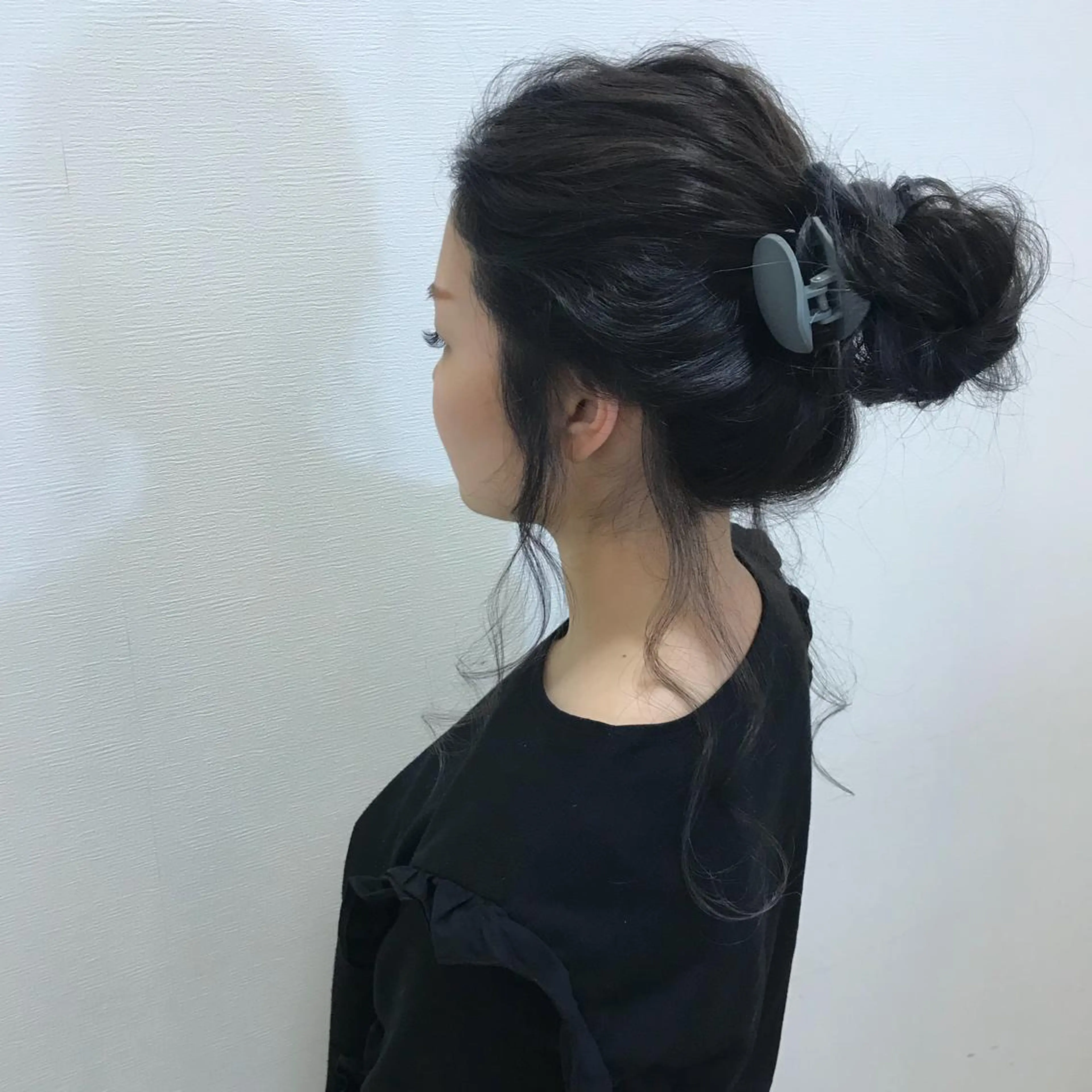 ロング カラー ヘアアレンジ デート ヘアカラー トリートメント 畑中康志 美髪矯正/ハイトーンのヘアスタイル