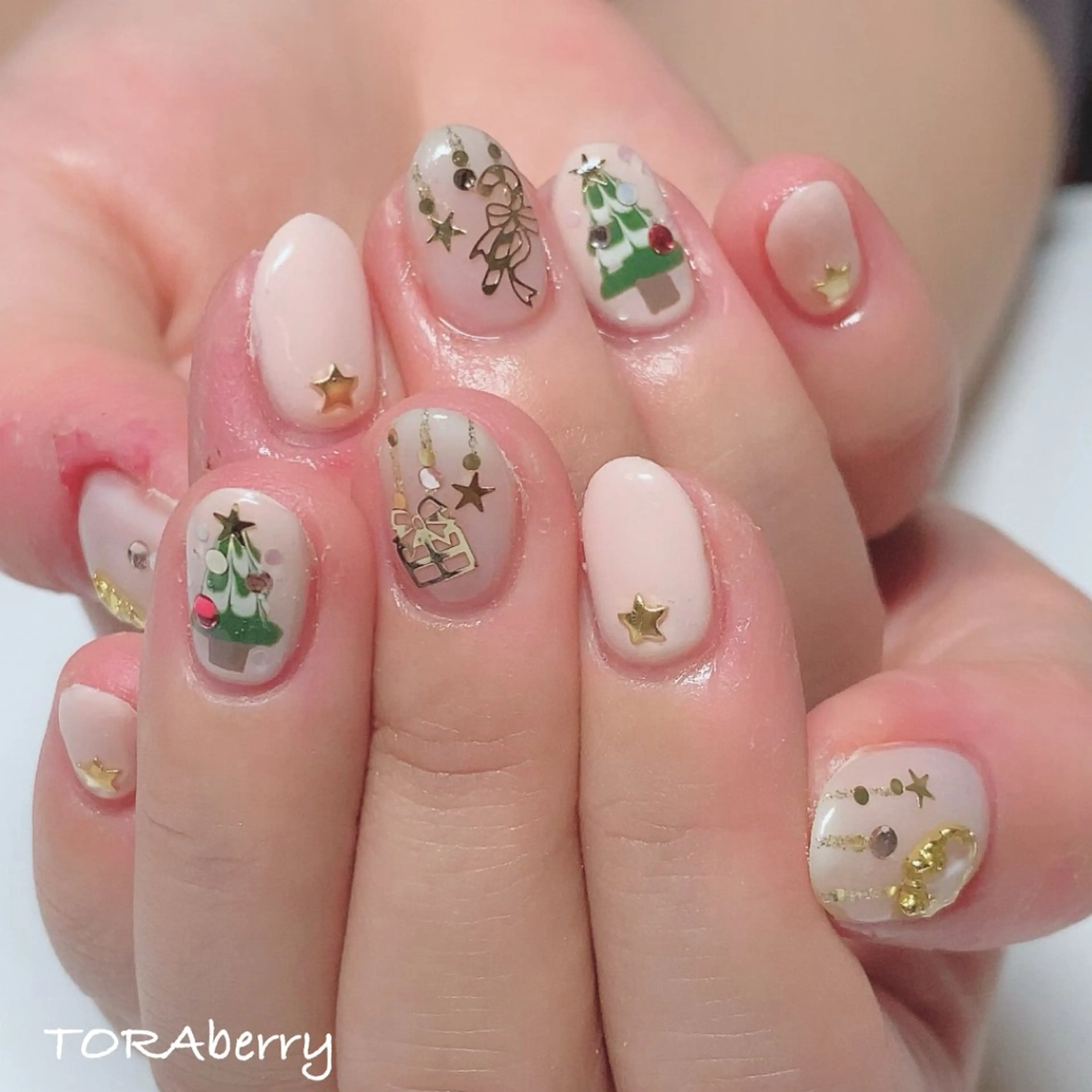 ネイル ネイリスト なつみのネイルデザイン