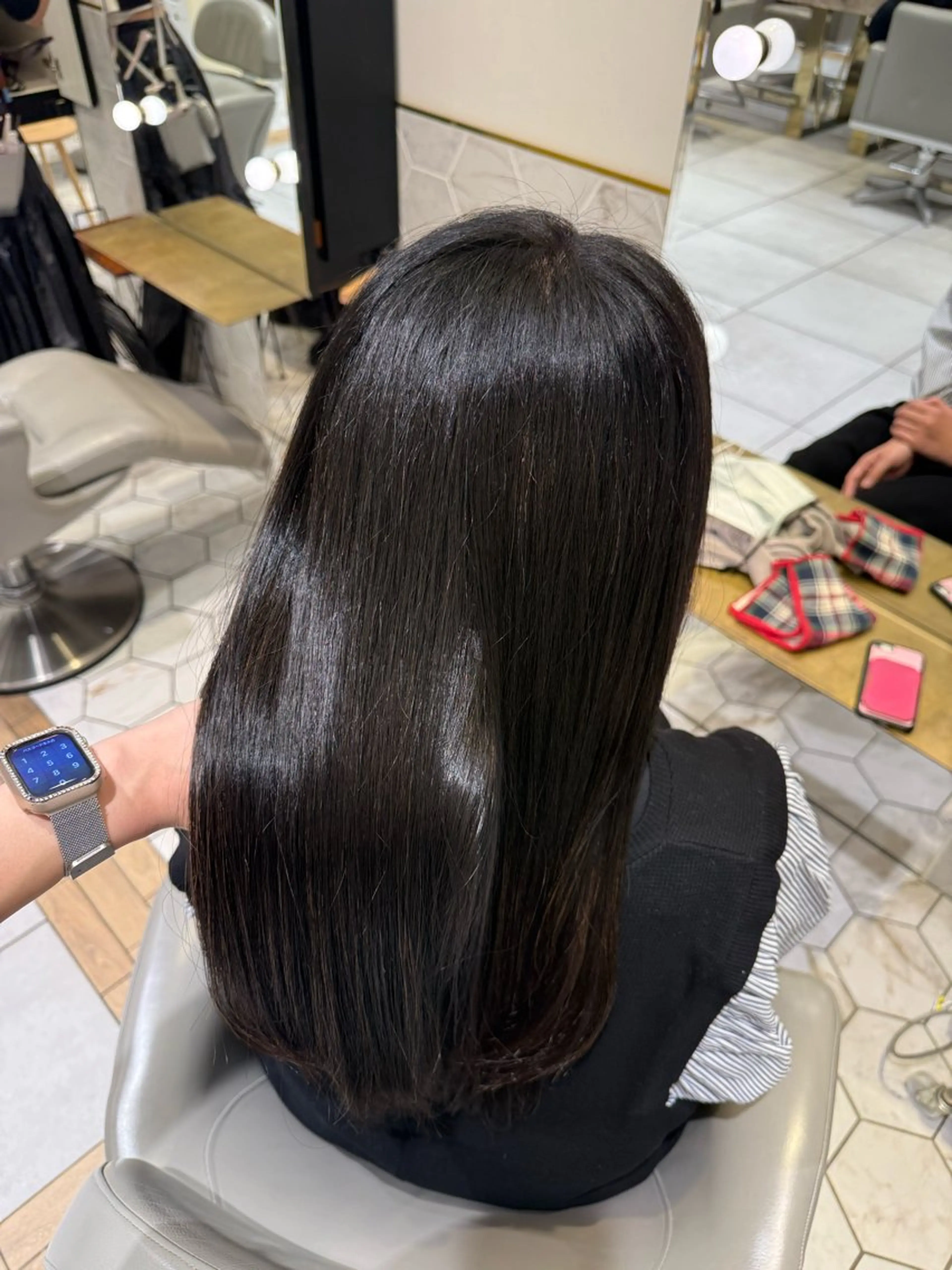 ロング 𝐘𝐮𝐢 🤎 costesのヘアスタイル