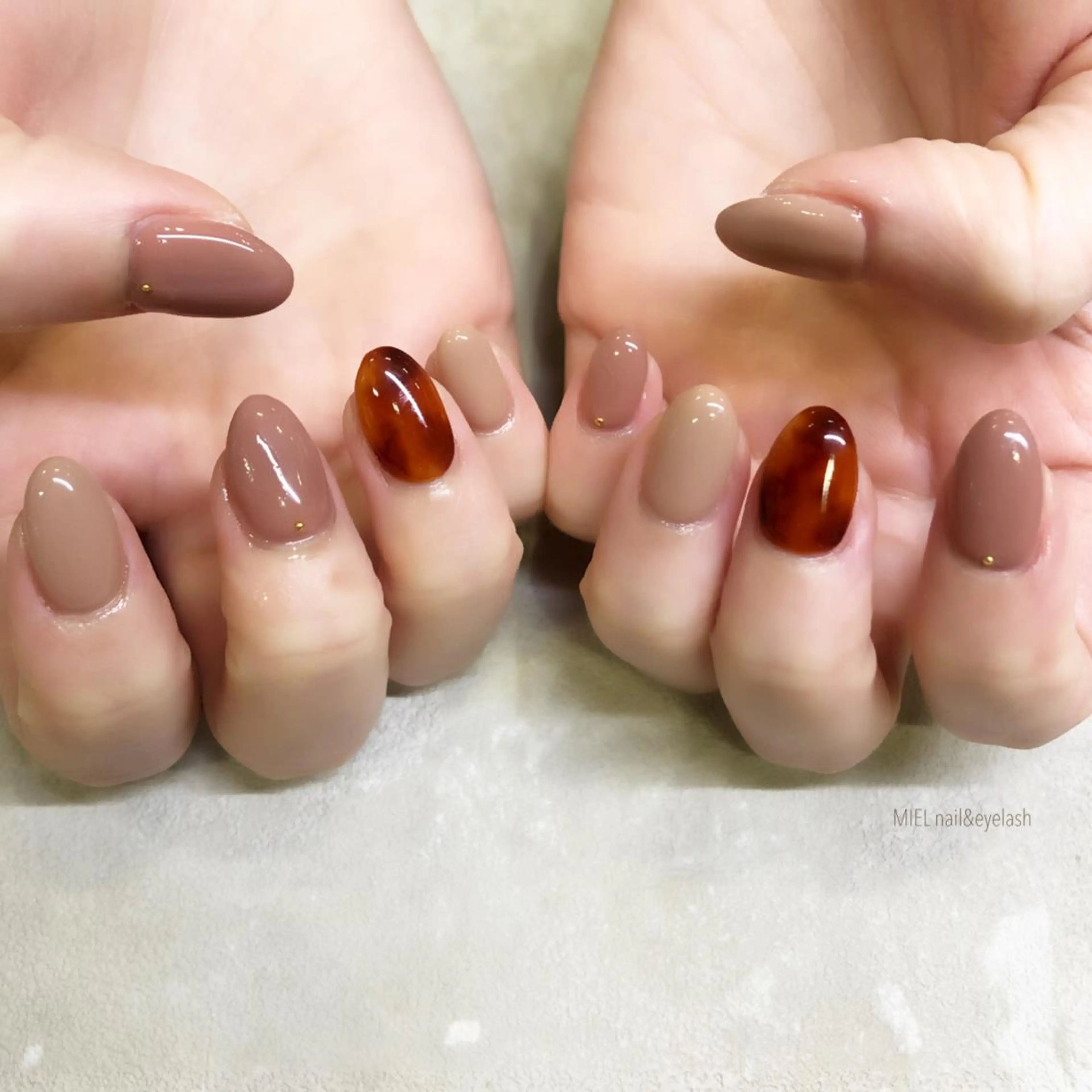 ネイル アートネイル べっ甲ネイル シンプルネイル ハンドネイル nail salon monailのネイルデザイン