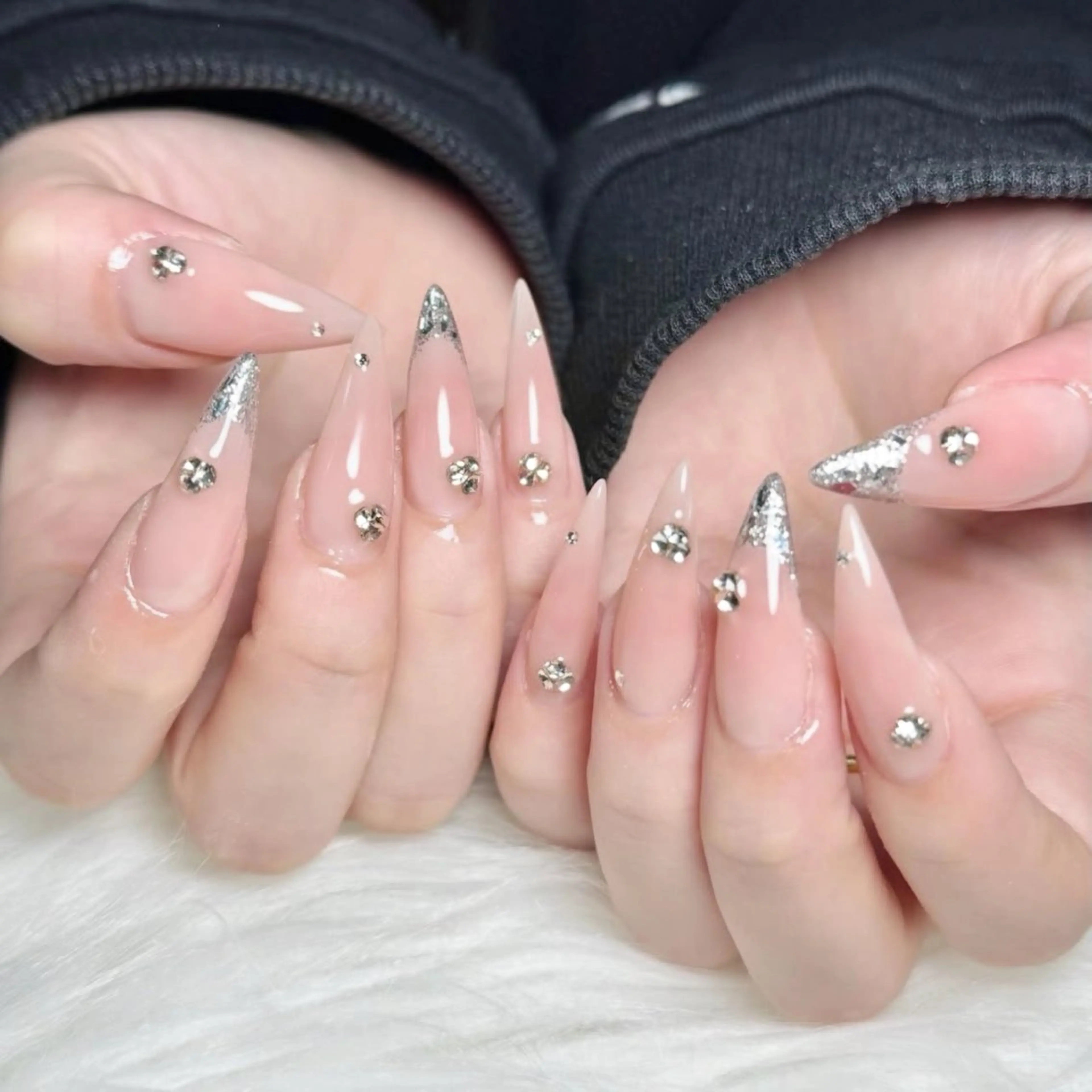 ネイル アートネイル 長さ出し ジェルネイル マグネットネイル ニュアンスネイル ハンドネイル KIM キムのネイルデザイン