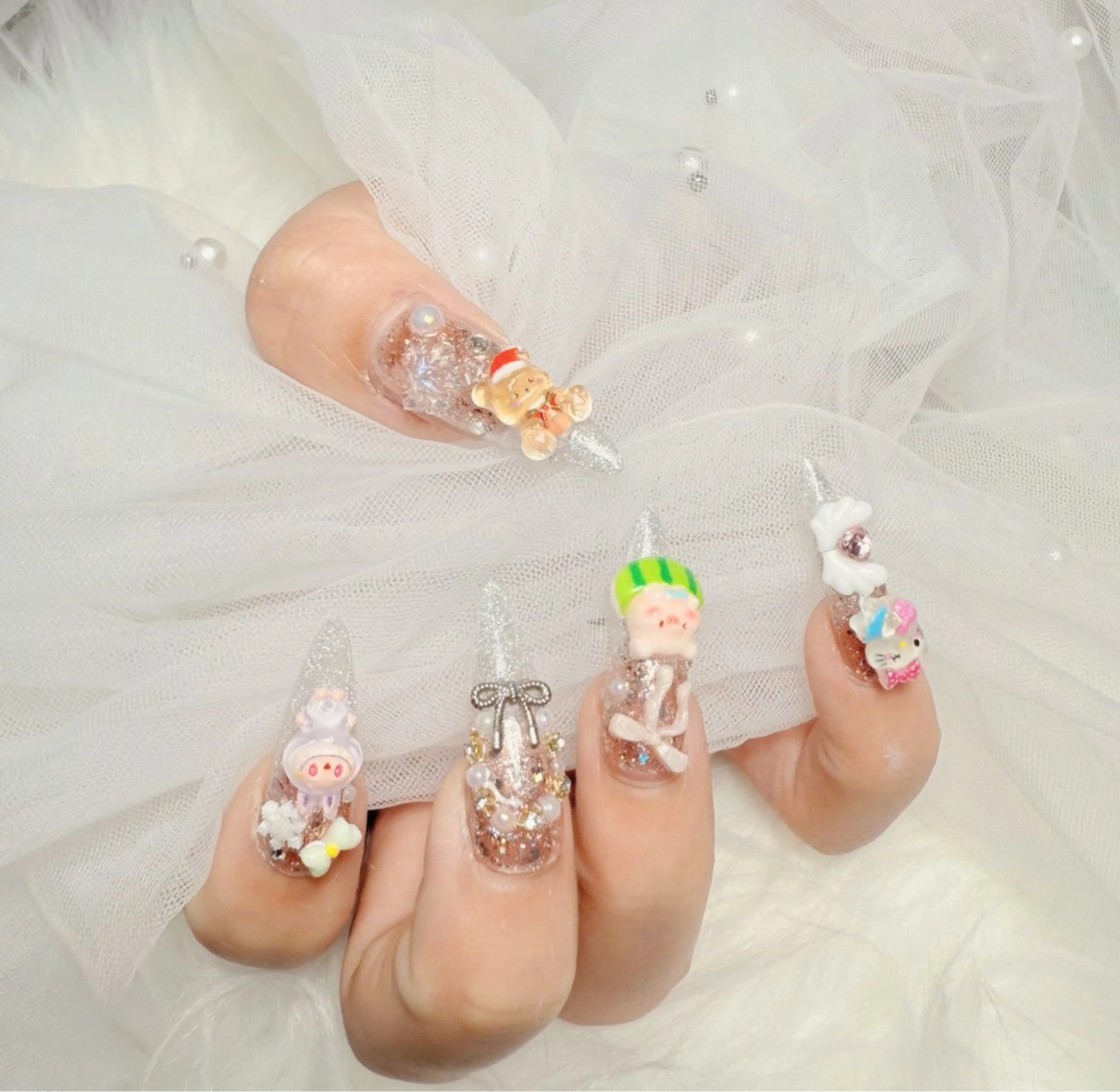 ネイル ボルドー チークネイル 成人式 フレンチネイル グラデーション ハンドネイル Lina nail所属・Lunaa 池袋のネイルデザイン