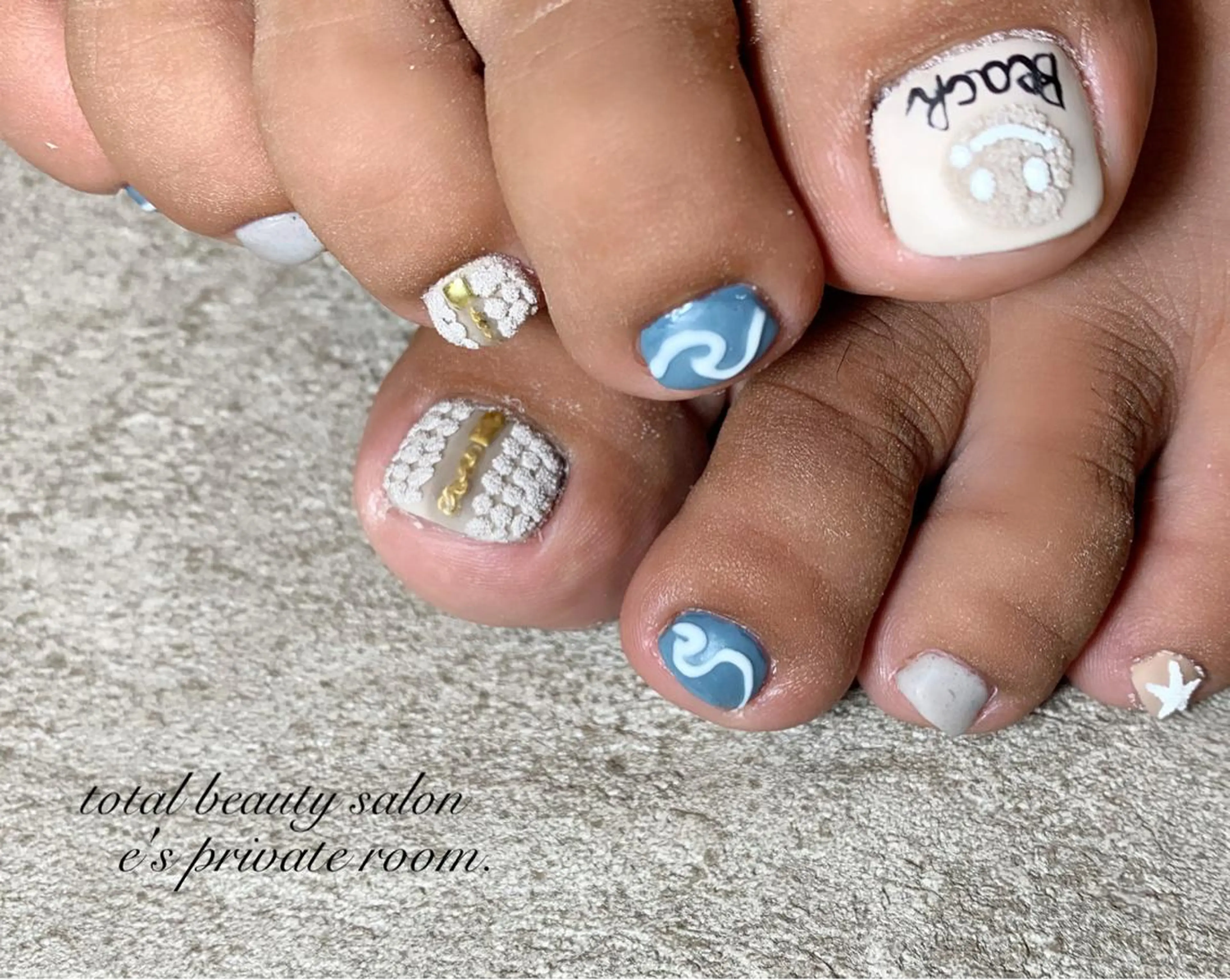 ネイル LAVISH nail salonのネイルデザイン