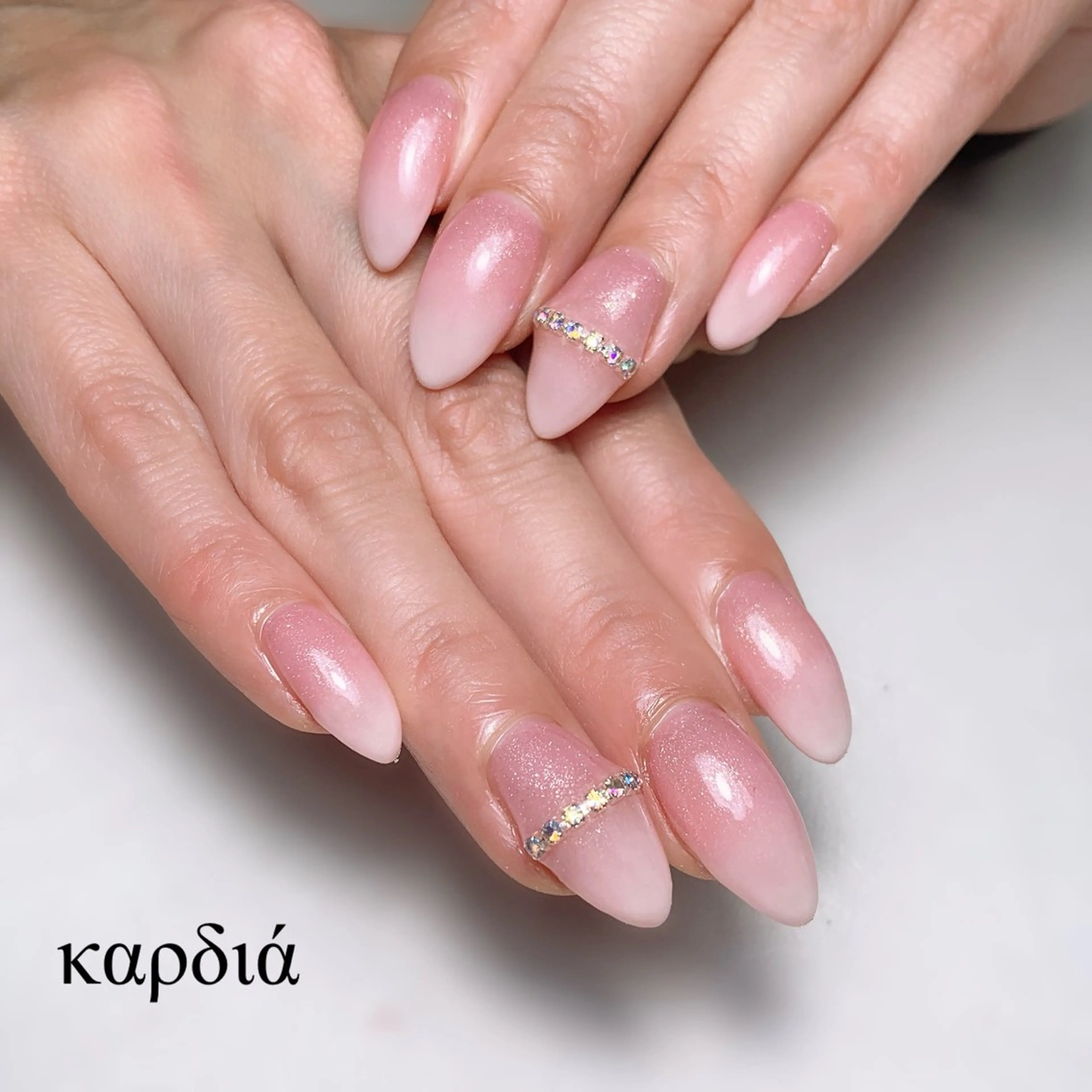 ネイル καρδιά -ｶﾙﾃﾞｨｱ-のネイルデザイン