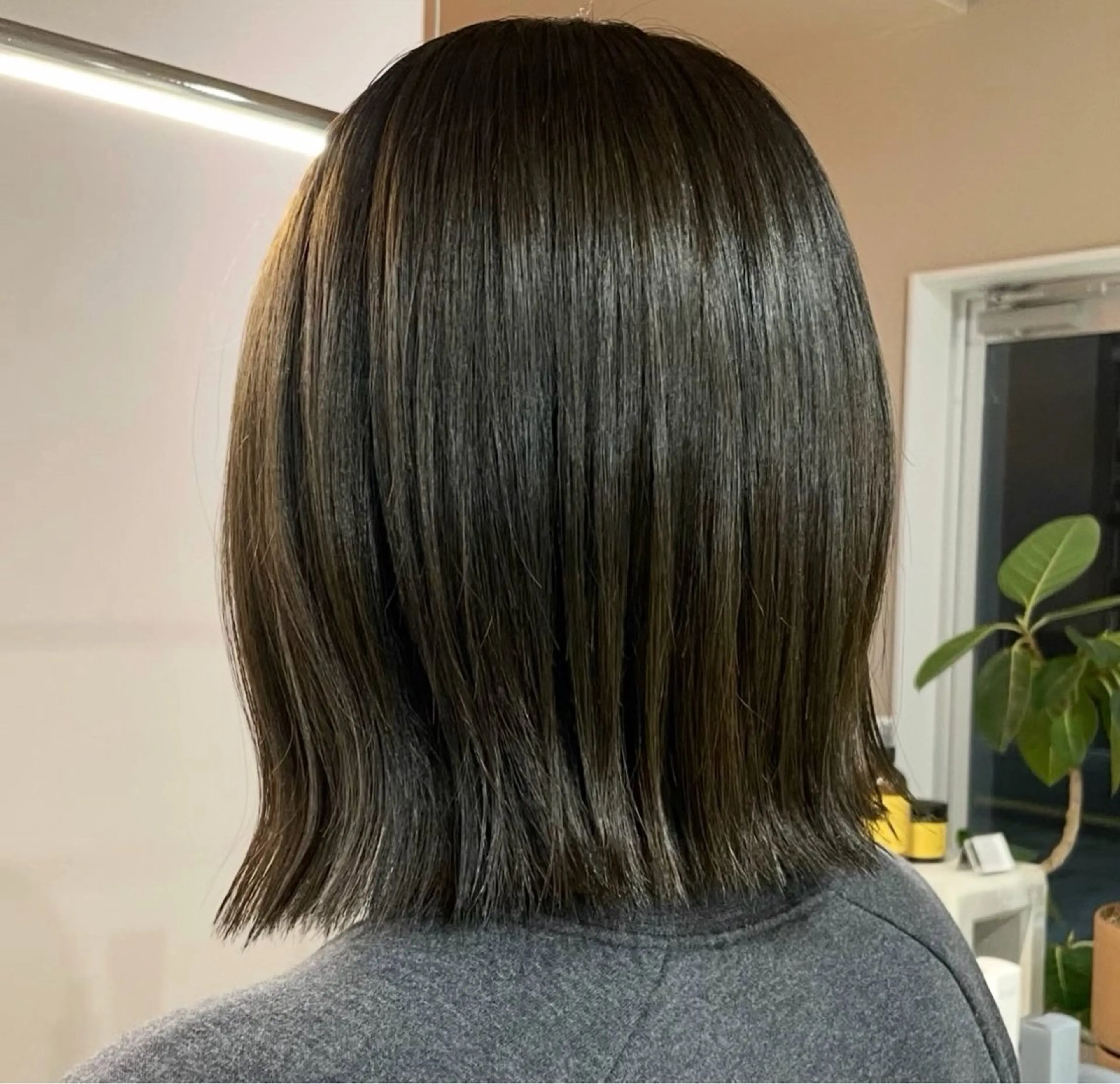 ミディアム カラー ヘアアレンジ アッシュ アッシュグレー アッシュグレージュ グレージュ カット ヘアカラー 郡山/透明感カラー /馬場アンドレアのヘアスタイル