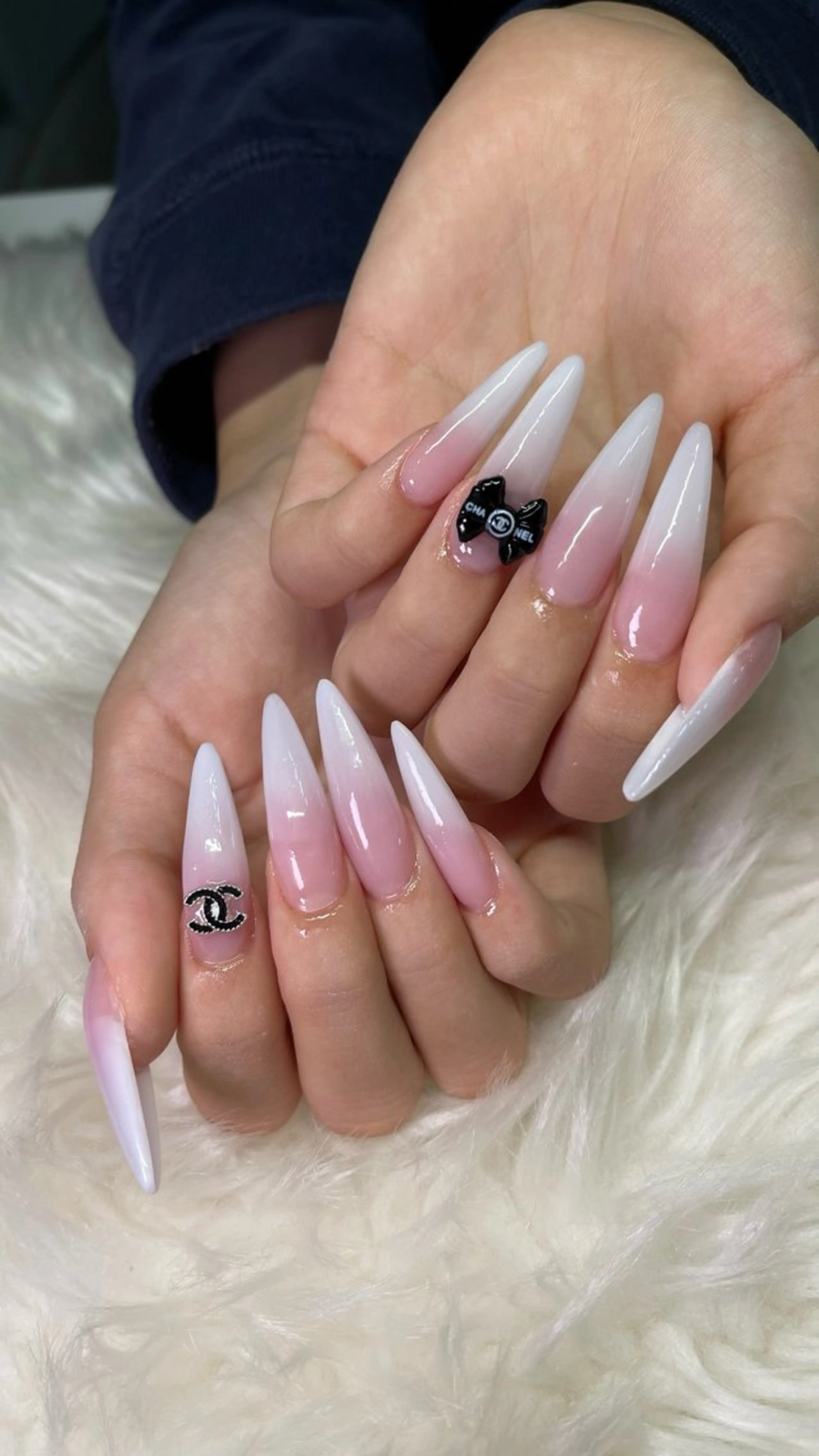 ネイル ハンドネイル NAIL FOCUS Lisaのネイルデザイン