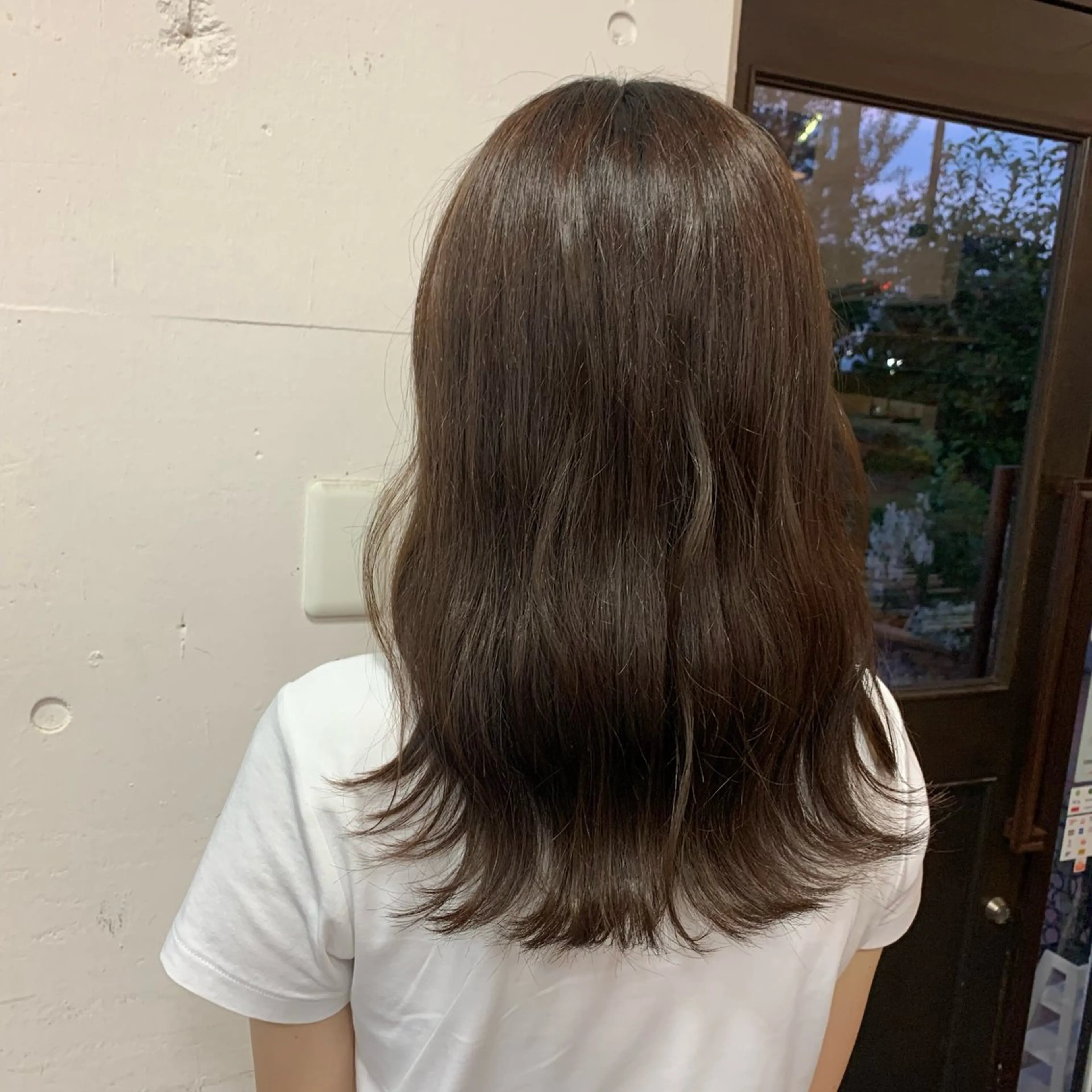 ミディアム リレイス 伊藤愛斗のヘアスタイル