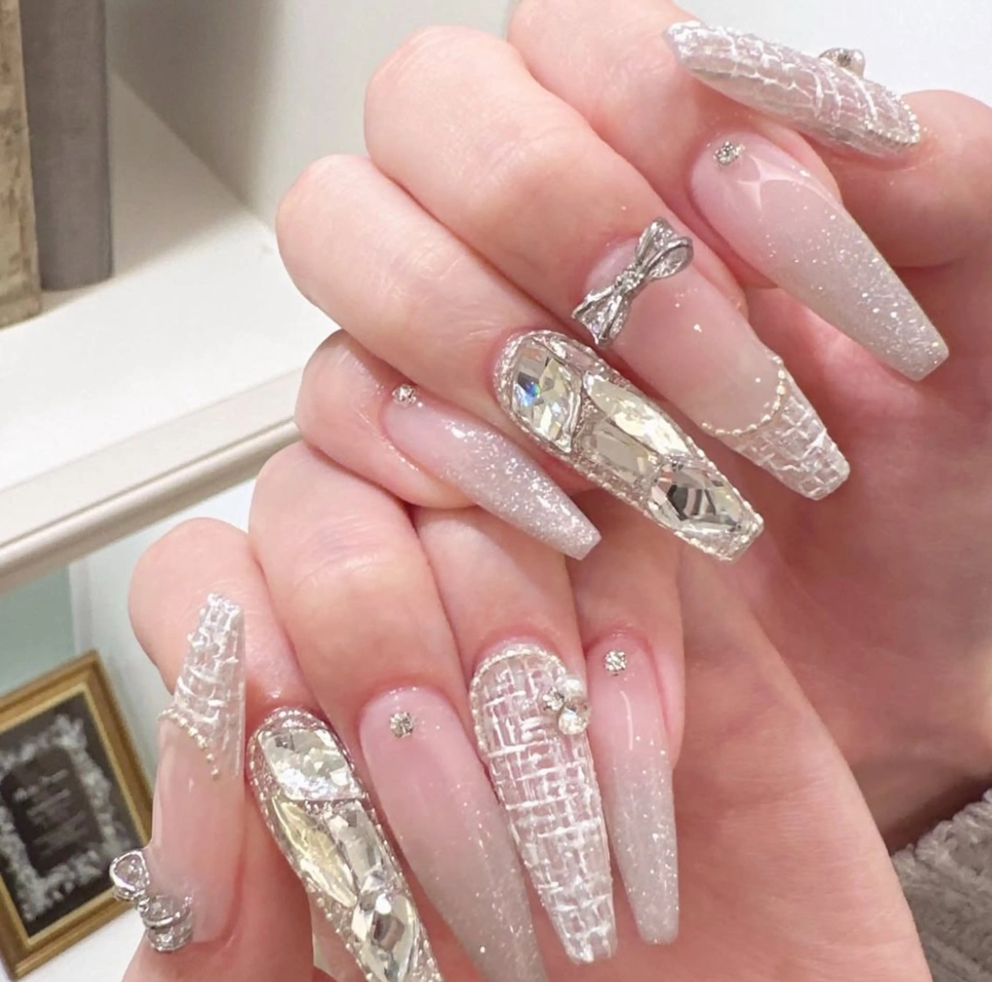 ネイル アートネイル ジェルネイル キラキラネイル ミラーネイル ピンク ハンドネイル Ryu Nail NekoChanのネイルデザイン