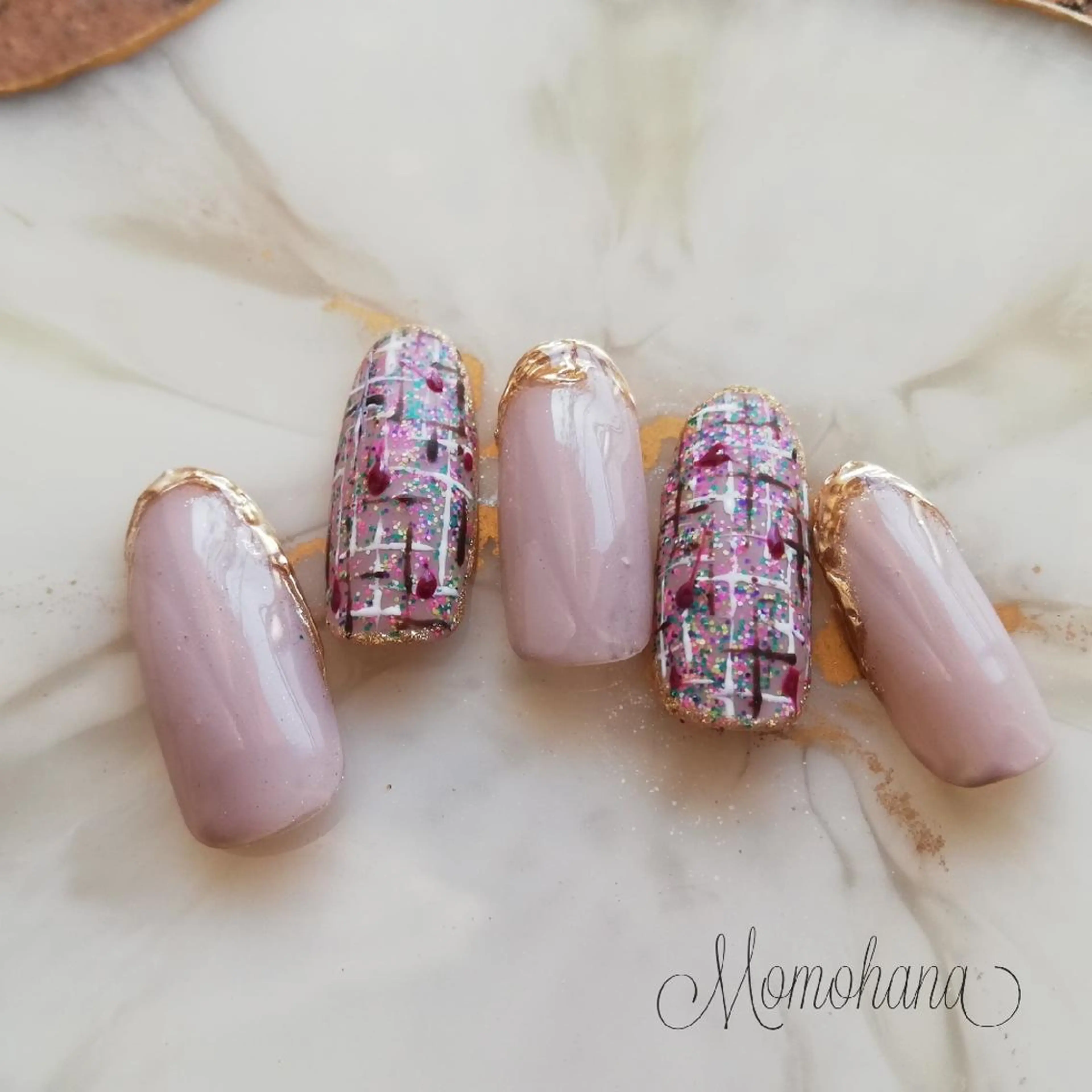 ネイル momohana  のネイルデザイン