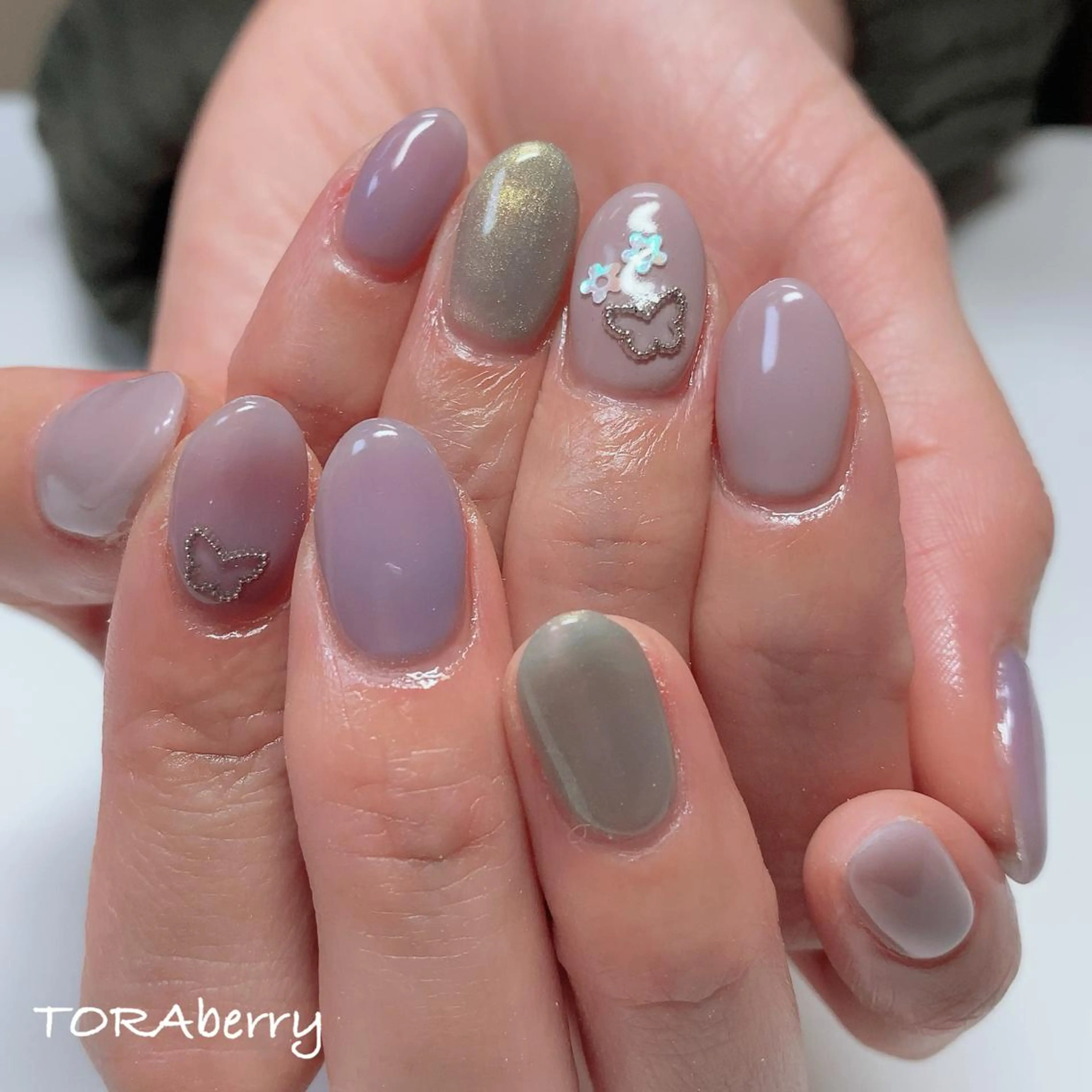 ネイル ネイリスト なつみのネイルデザイン