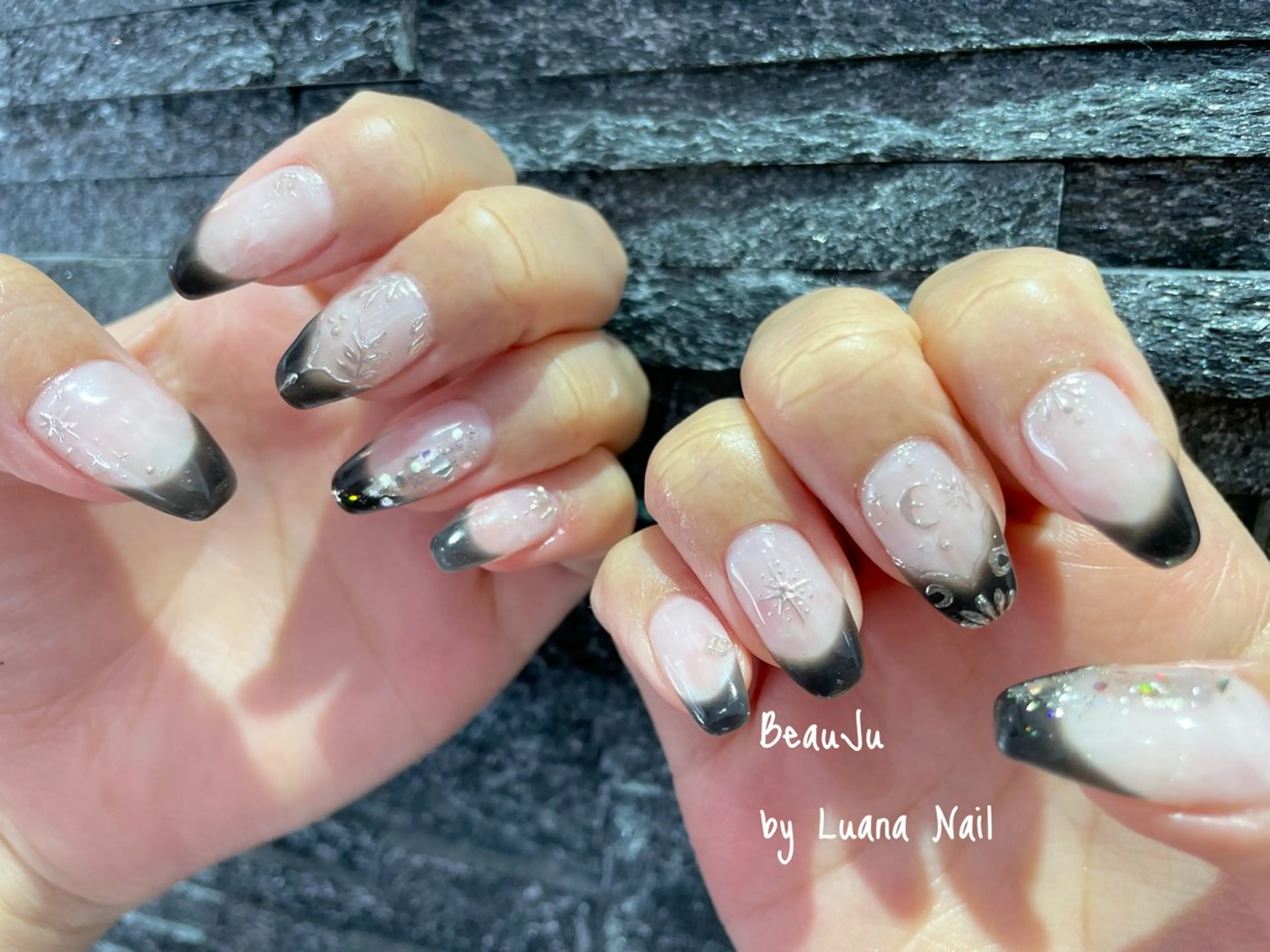 ネイル ミラーネイル ハンドネイル BeauJu by Luana Nailのネイルデザイン