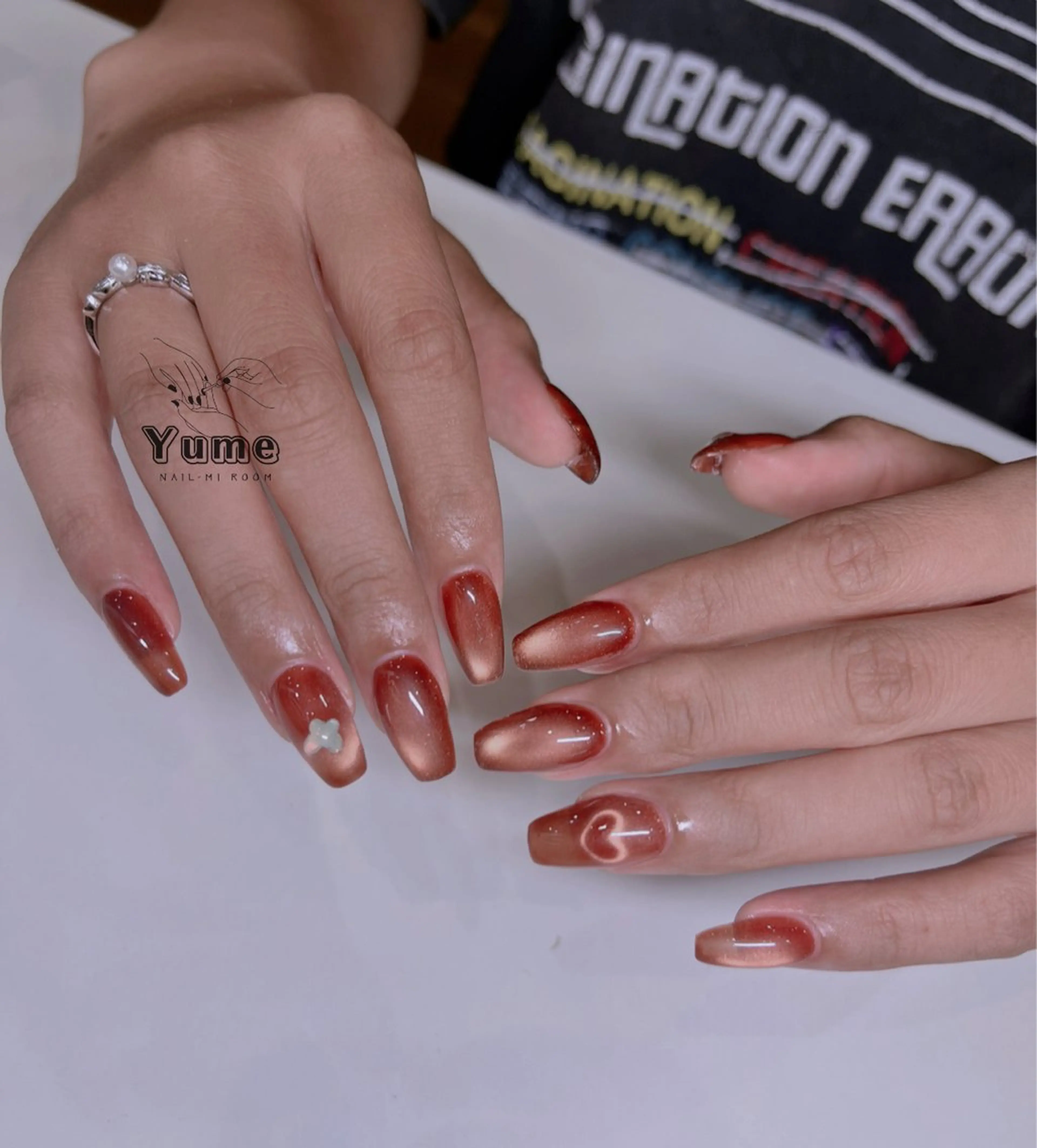 ミディアム YUME NAILのネイルデザイン