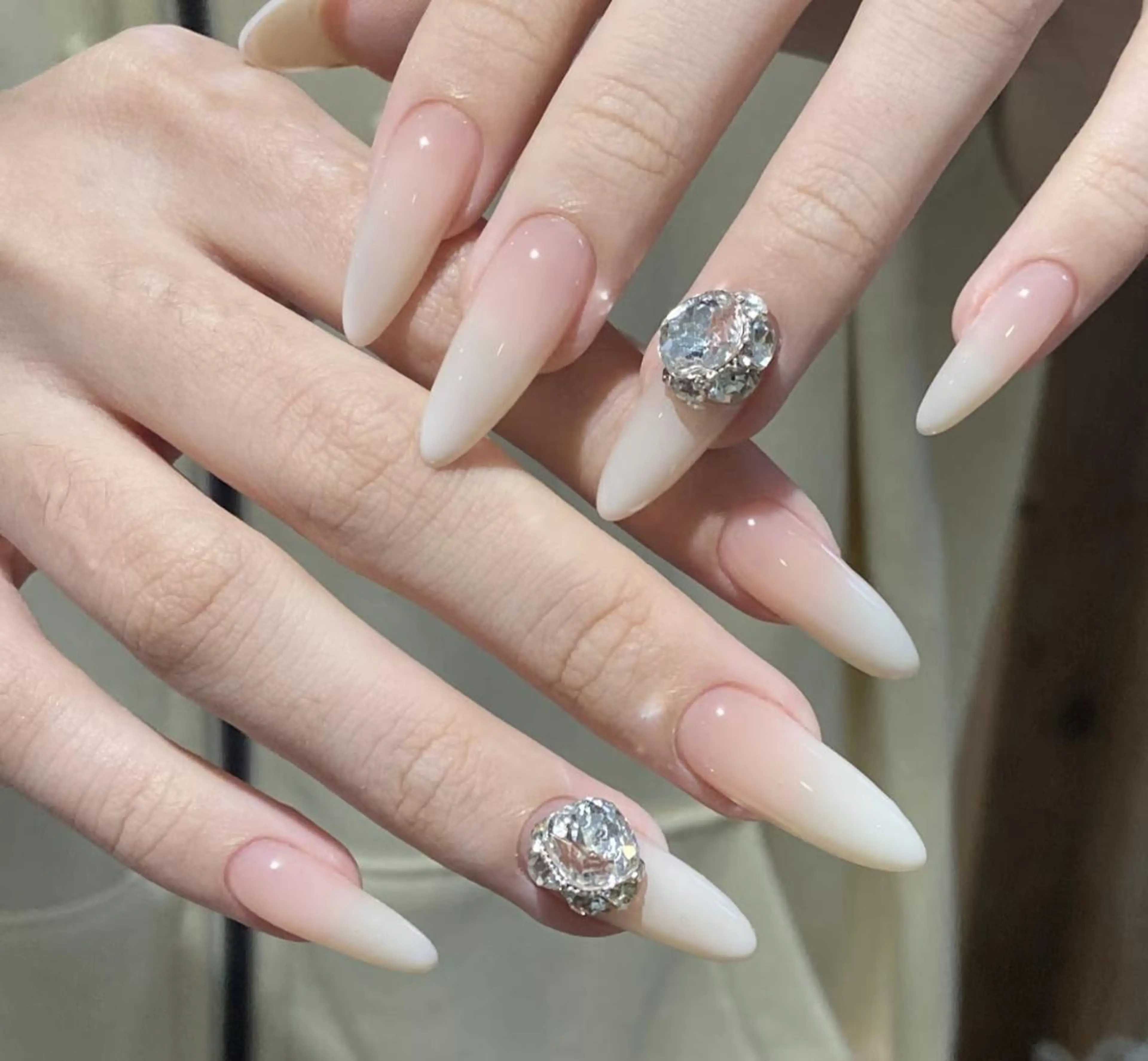 ネイル ハンドネイル Pure&Rich Nailのネイルデザイン