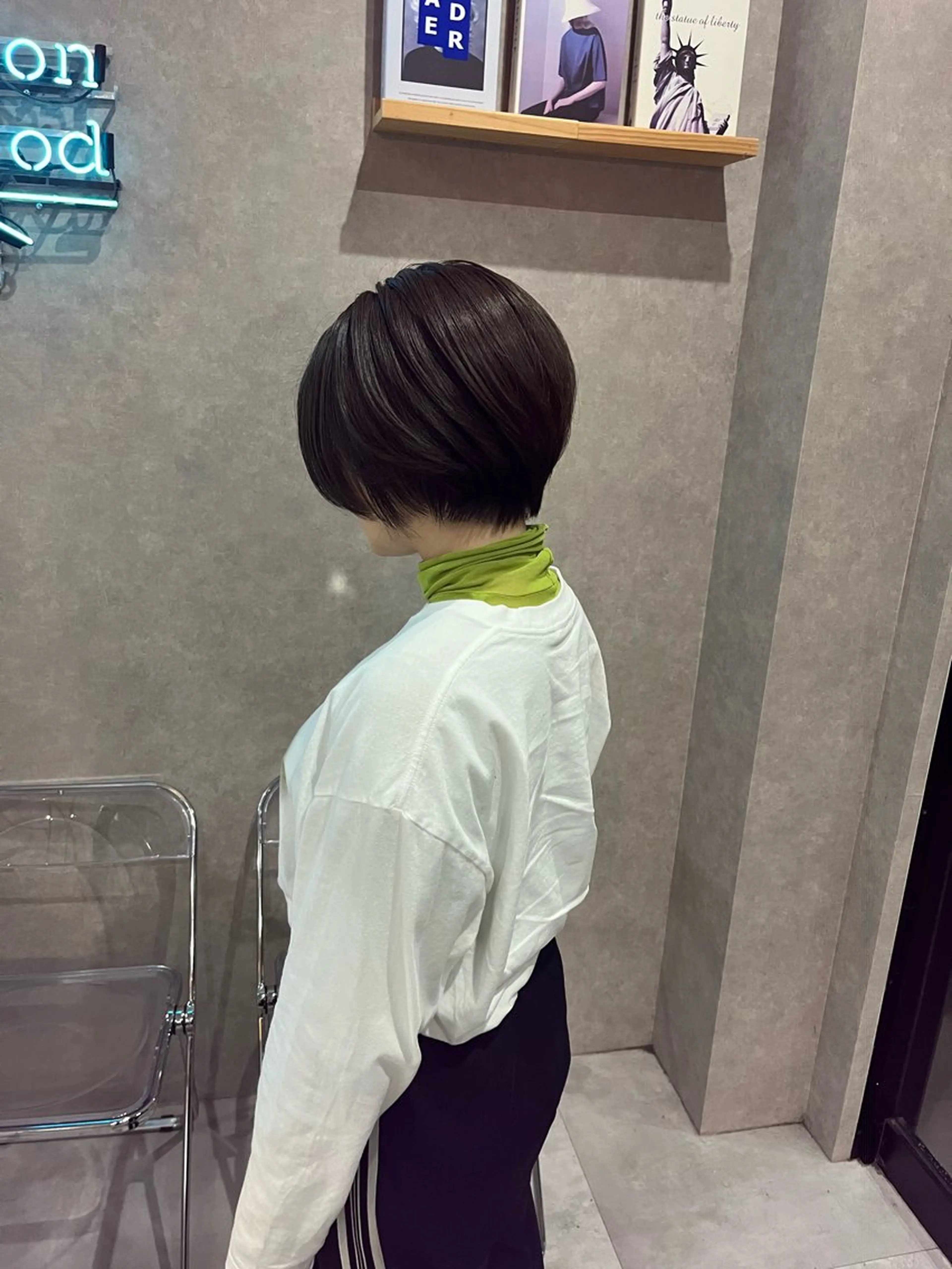 ショート カラー バレイヤージュ ブリーチ ケアブリーチ ダブルカラー イヤリングカラー 長谷川 湧のヘアスタイル