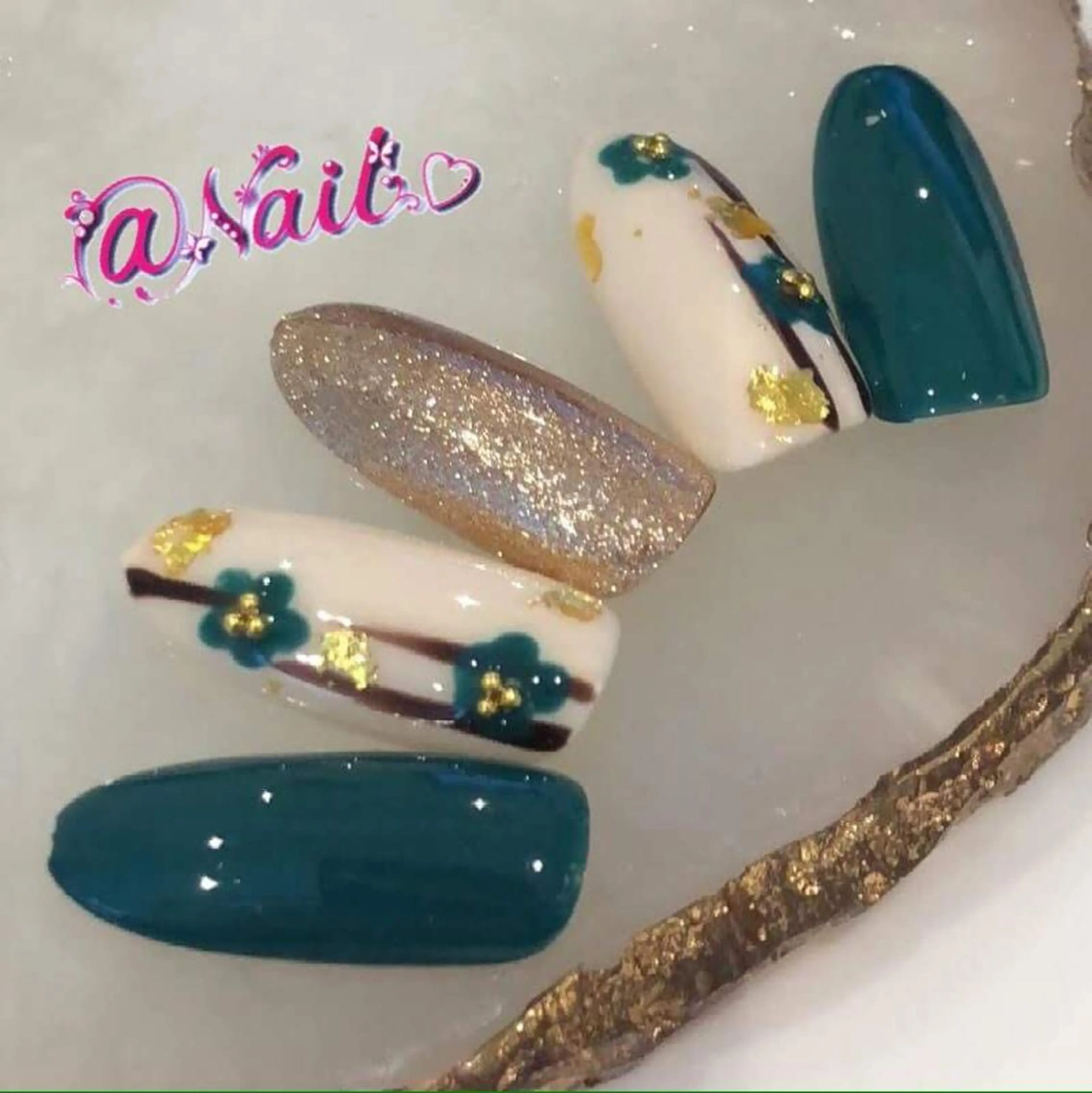 ネイル ネイルチップ 小尾 栞のネイルデザイン