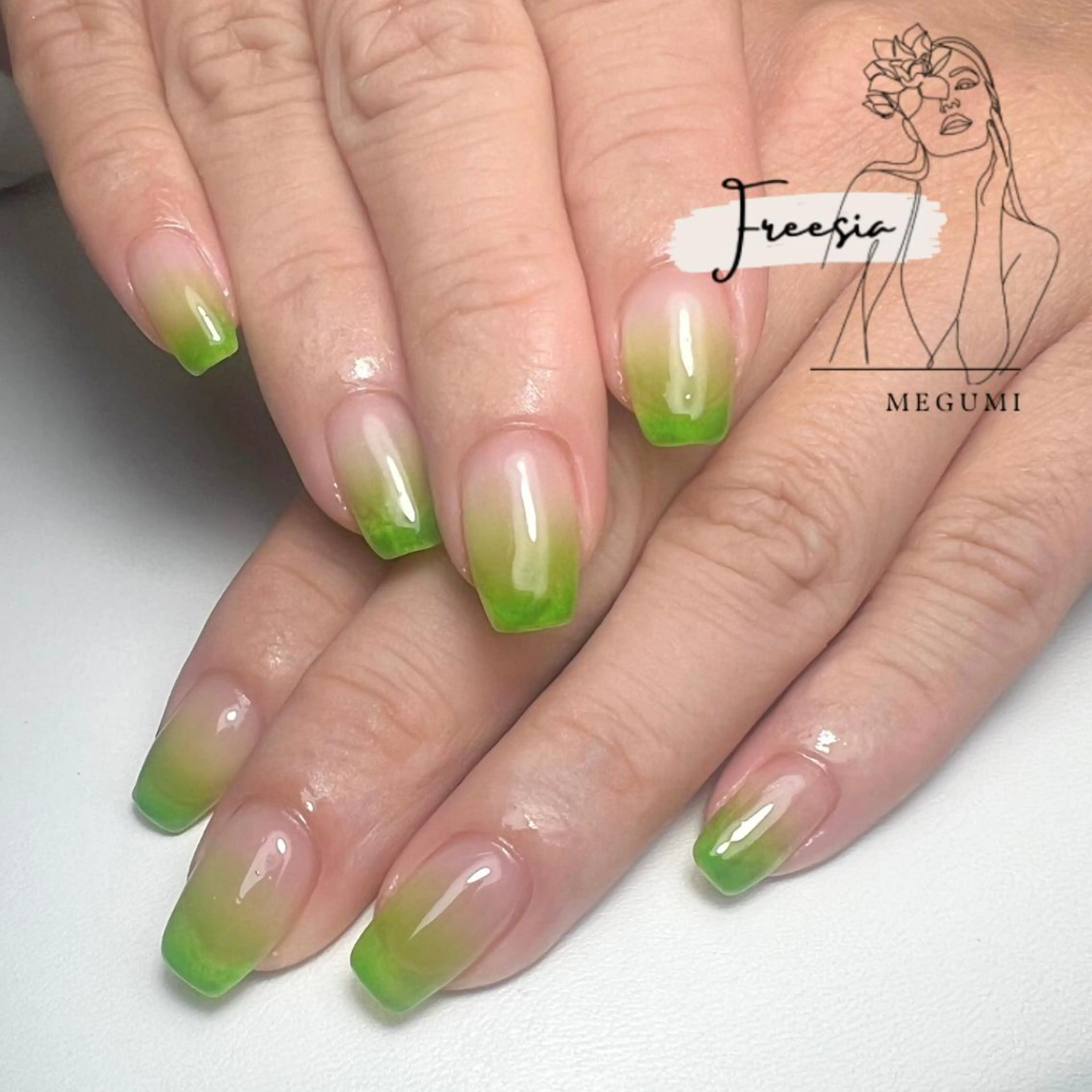 ネイル 夏ネイル ハンドネイル ハンドケア New open✨ 井土ヶ谷店 Meguのネイルデザイン