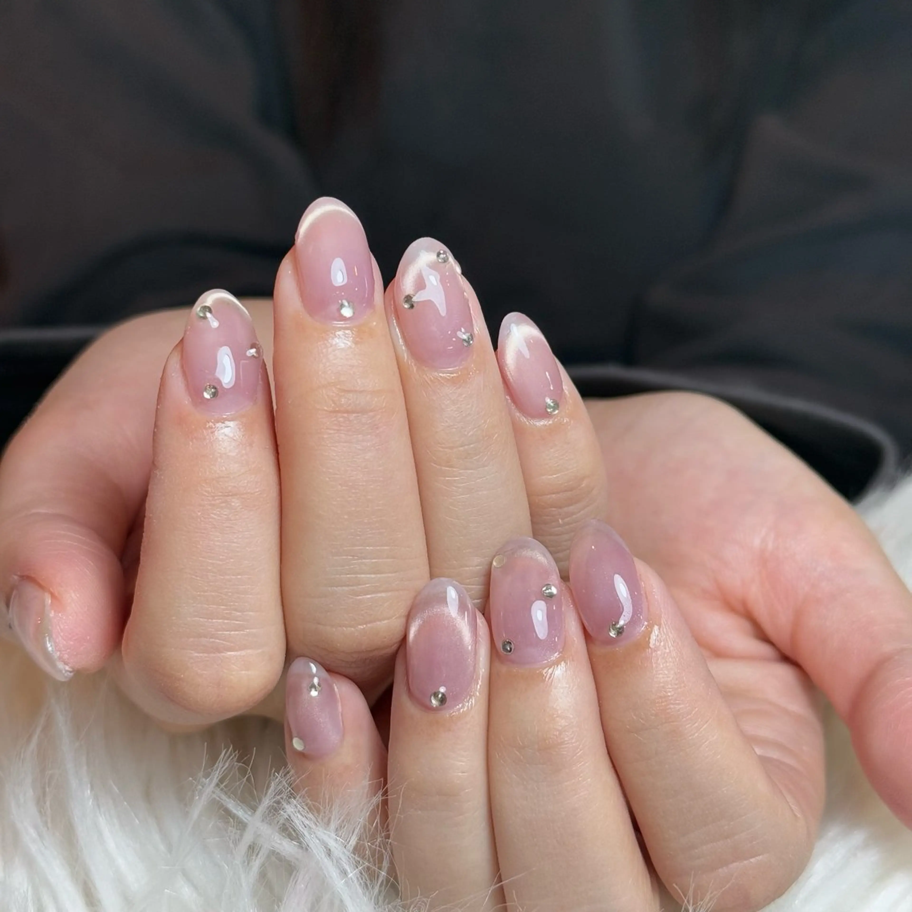 ネイル チークネイル フレンチネイル グラデーション キラキラネイル 韓国ネイル ハンドネイル Risa_ Nailのネイルデザイン